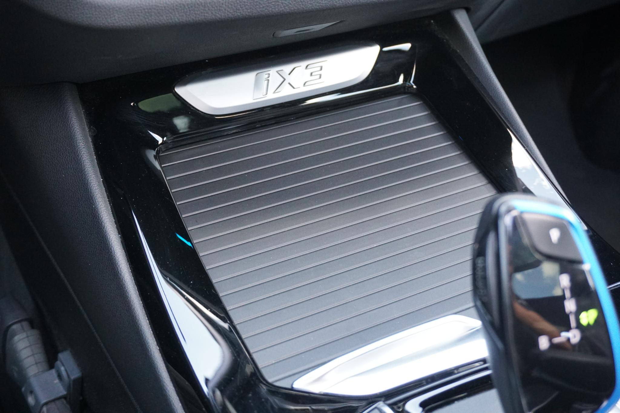 Foto van BMW Ix3