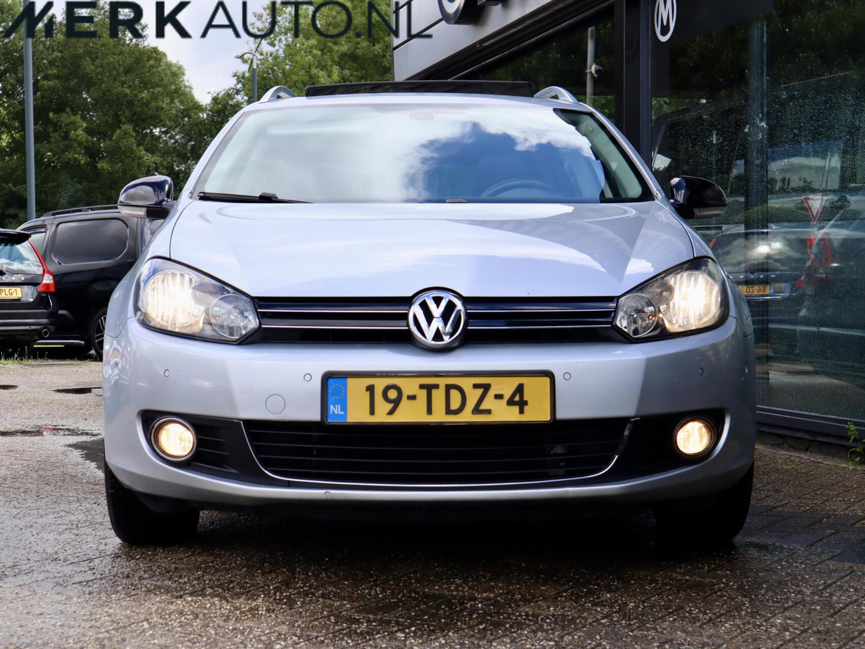 Foto van Volkswagen Golf Variant