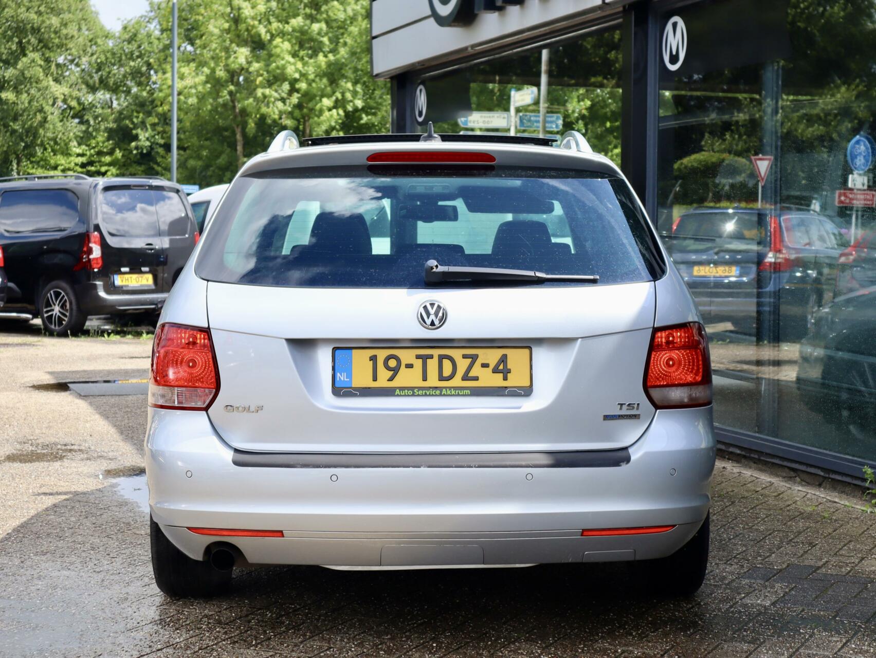 Foto van Volkswagen Golf Variant
