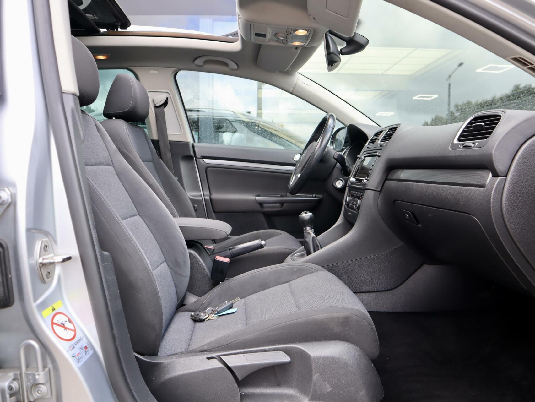 Foto van Volkswagen Golf Variant