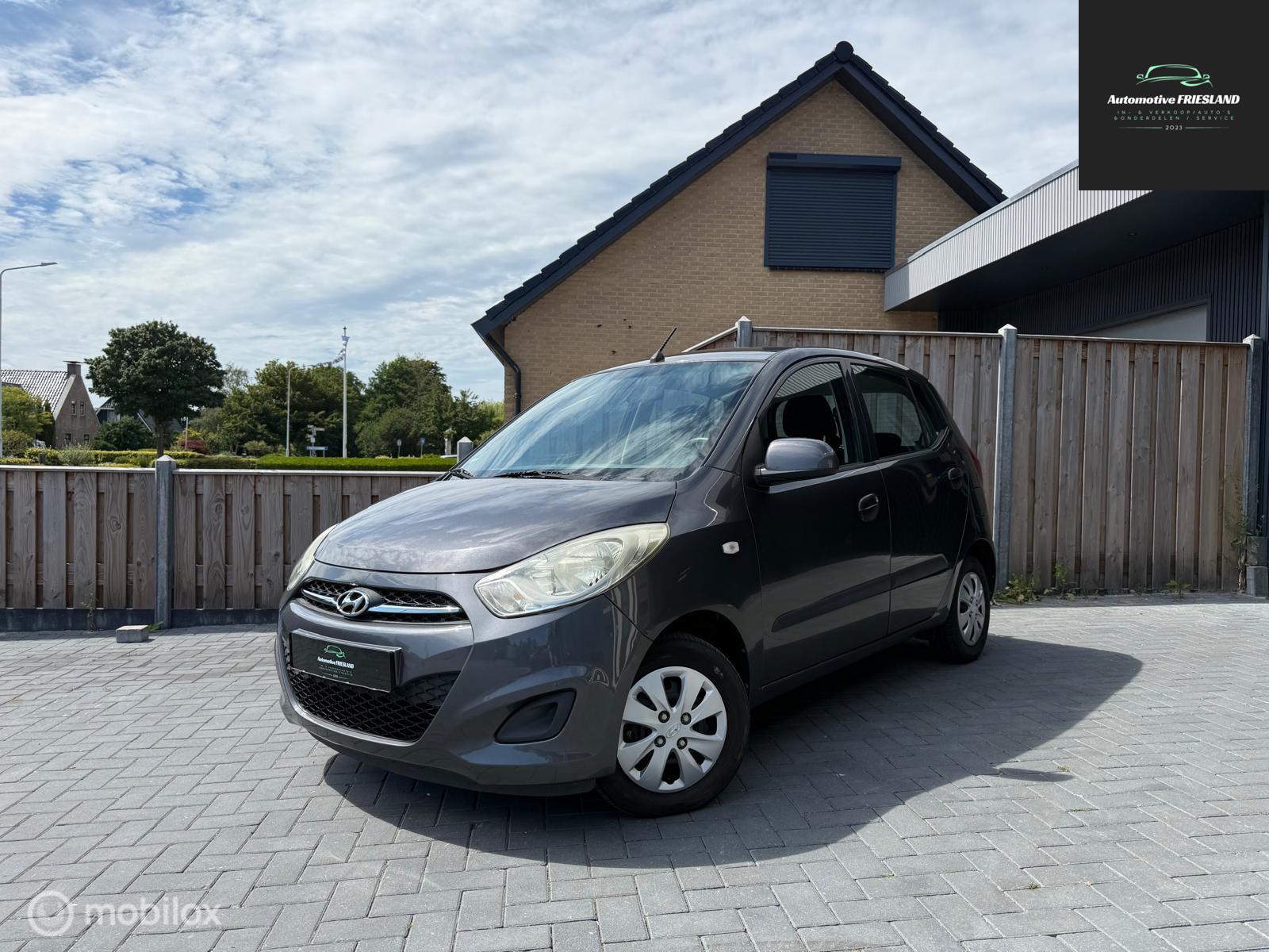 Hyundai I 10 1.1 i-Drive 2011 - voorkant