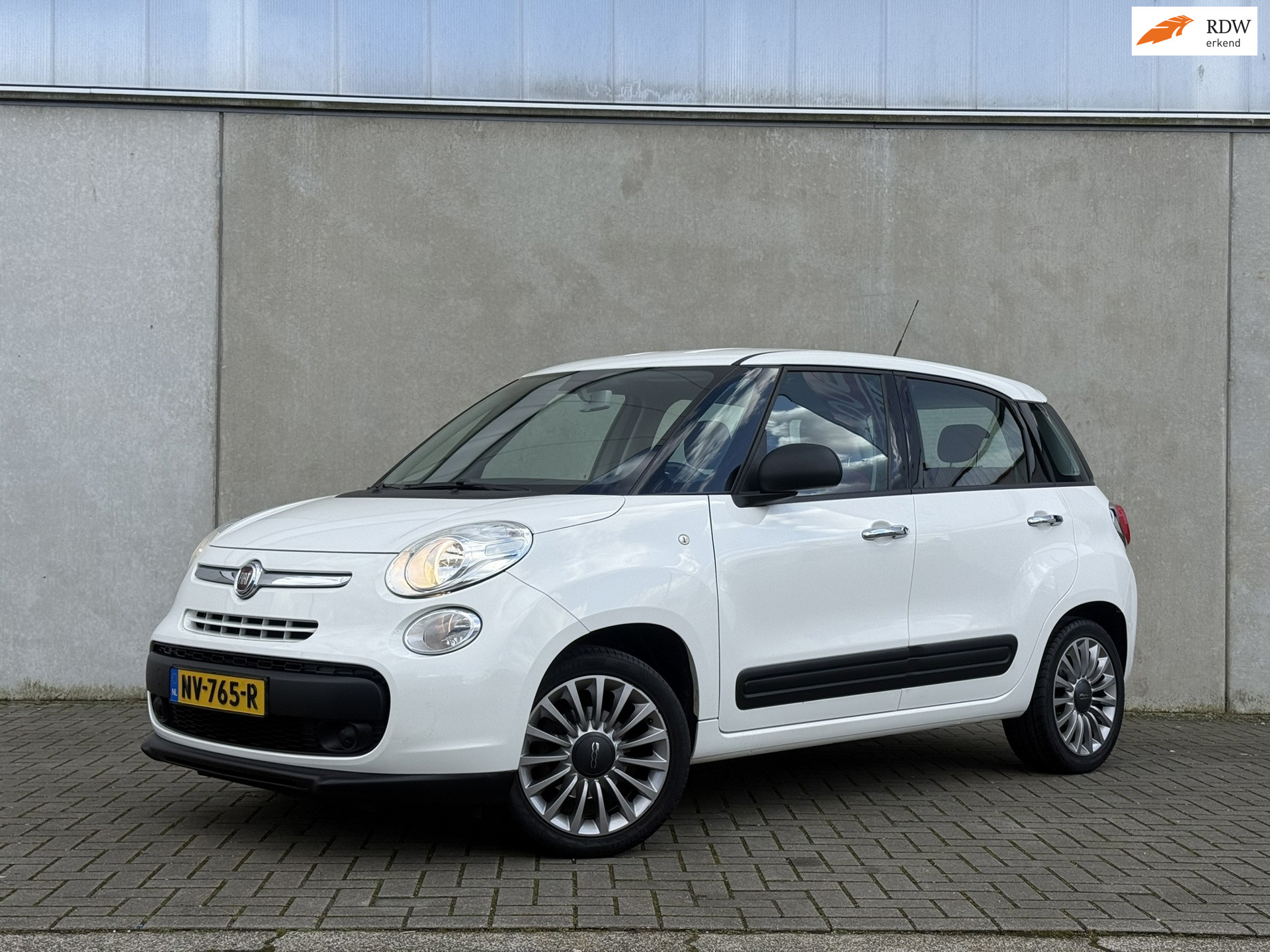 Fiat 500 L 1.4-16V Pop, LM velgen, Trekhaak! 2013 - voorkant