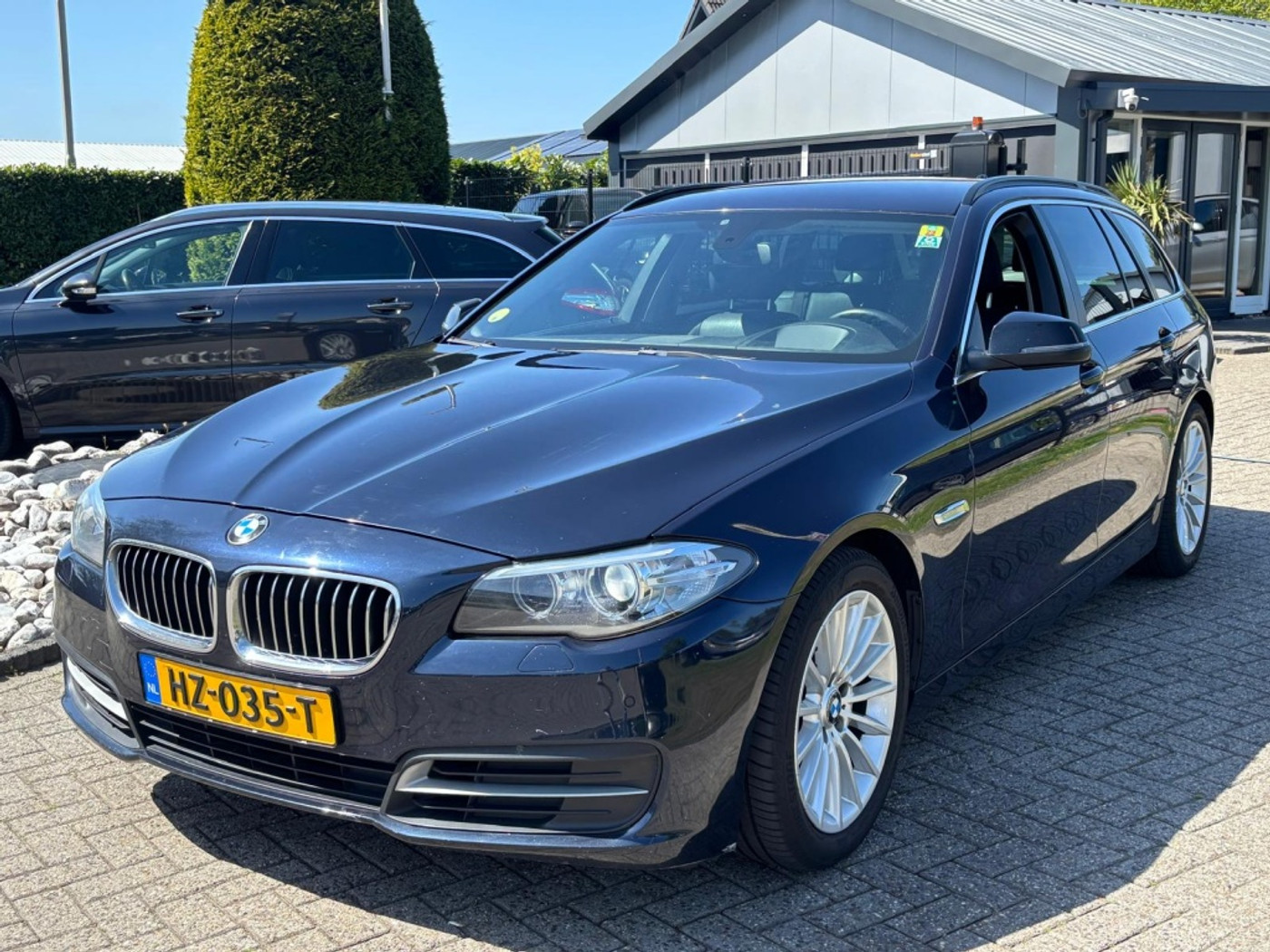 BMW 520d 520D High Executive 2015 HUD Leer Navi 2015 - voorkant