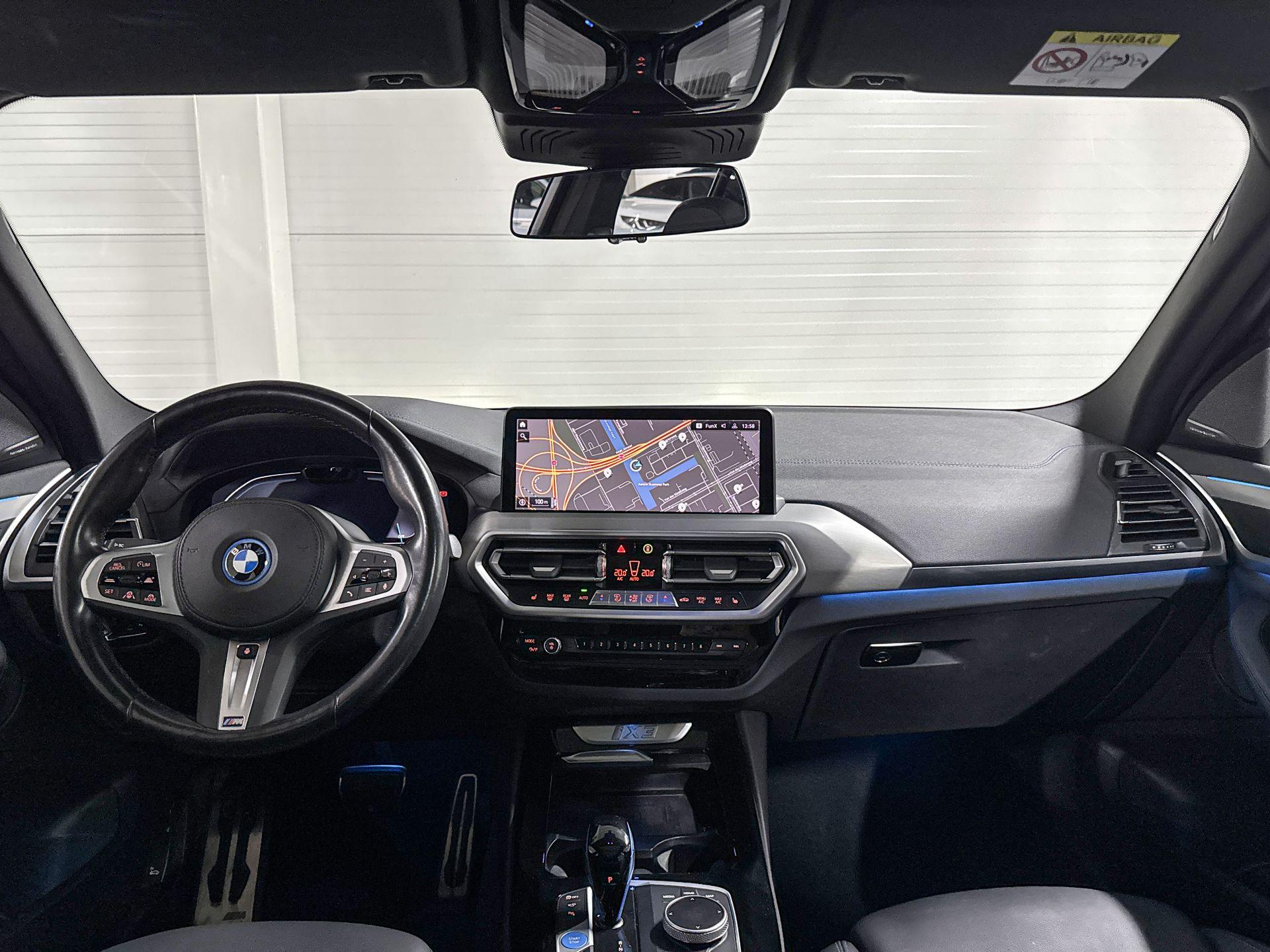 Foto van BMW Ix3