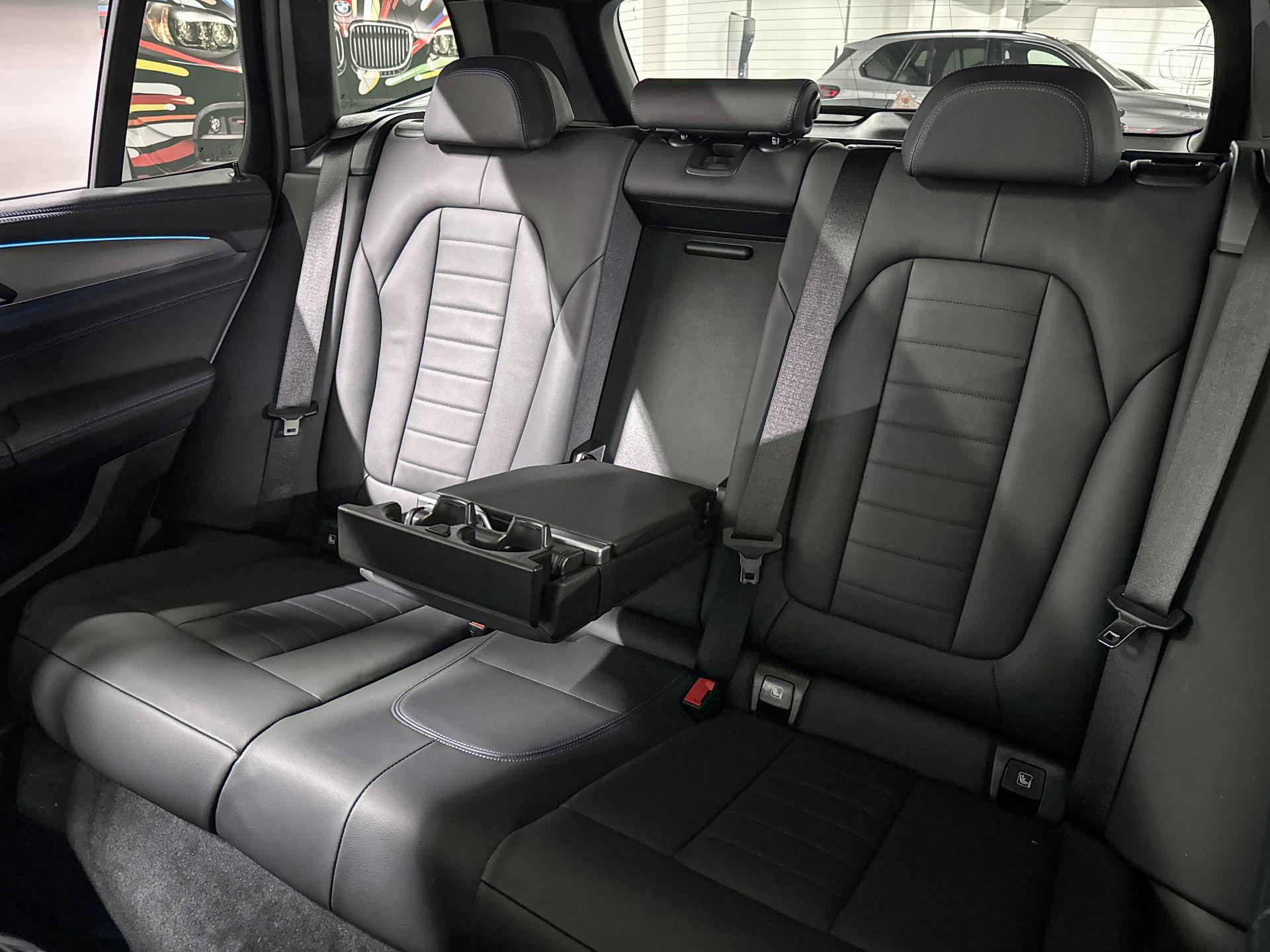 Foto van BMW Ix3