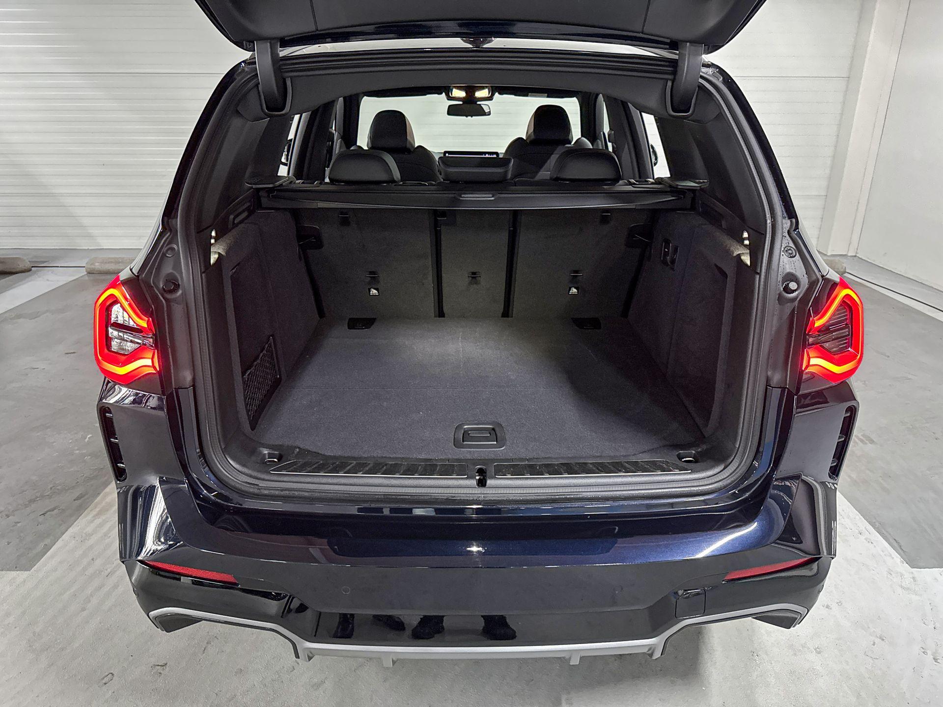 Foto van BMW Ix3