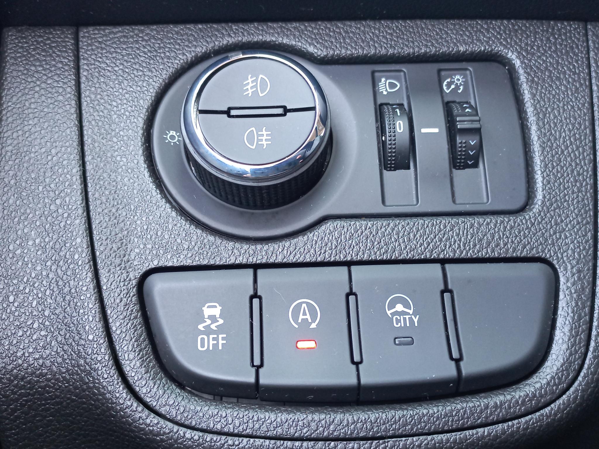 Foto van Opel Karl Rocks / Viva Rocks