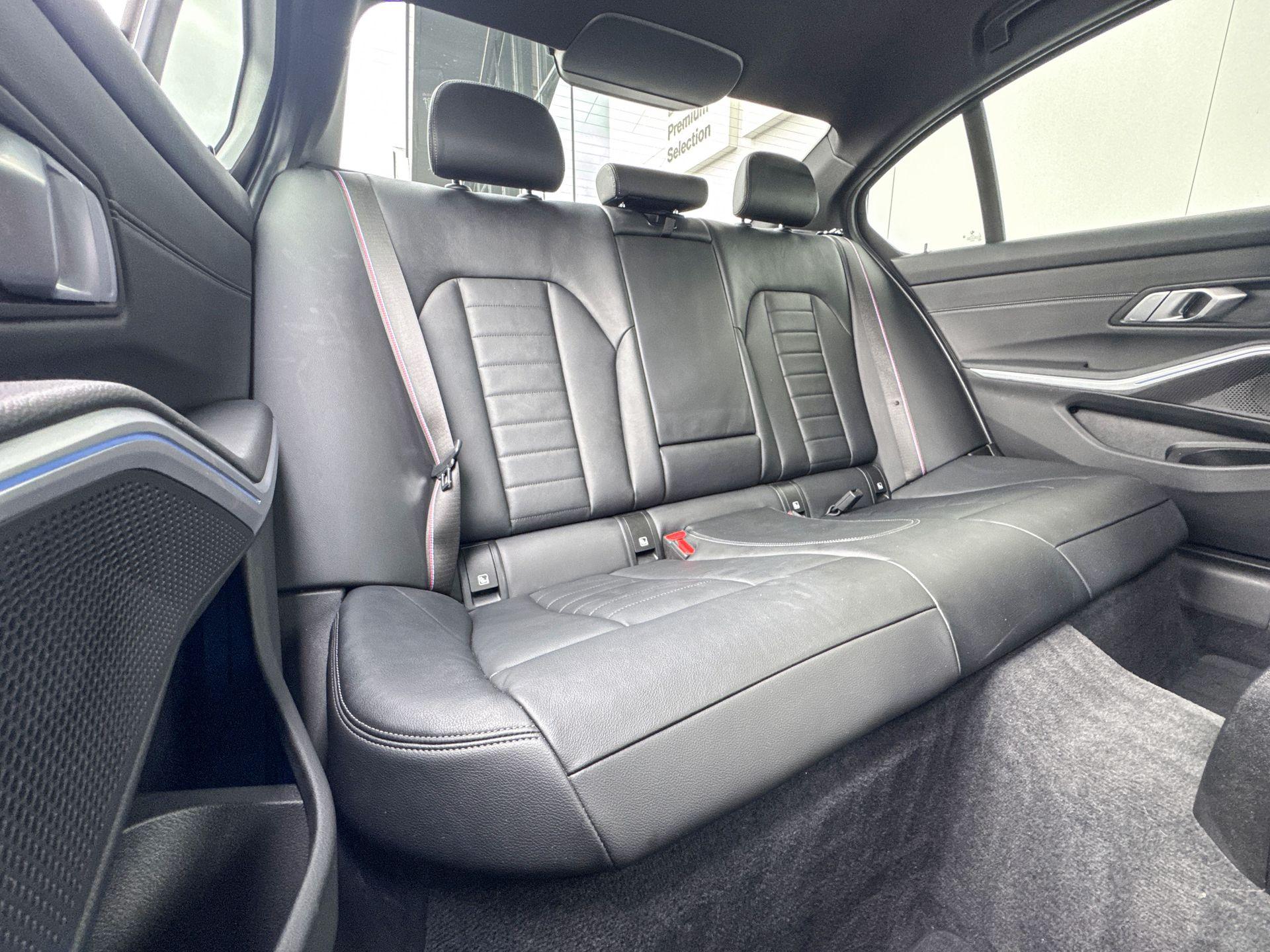 Foto van BMW 330e