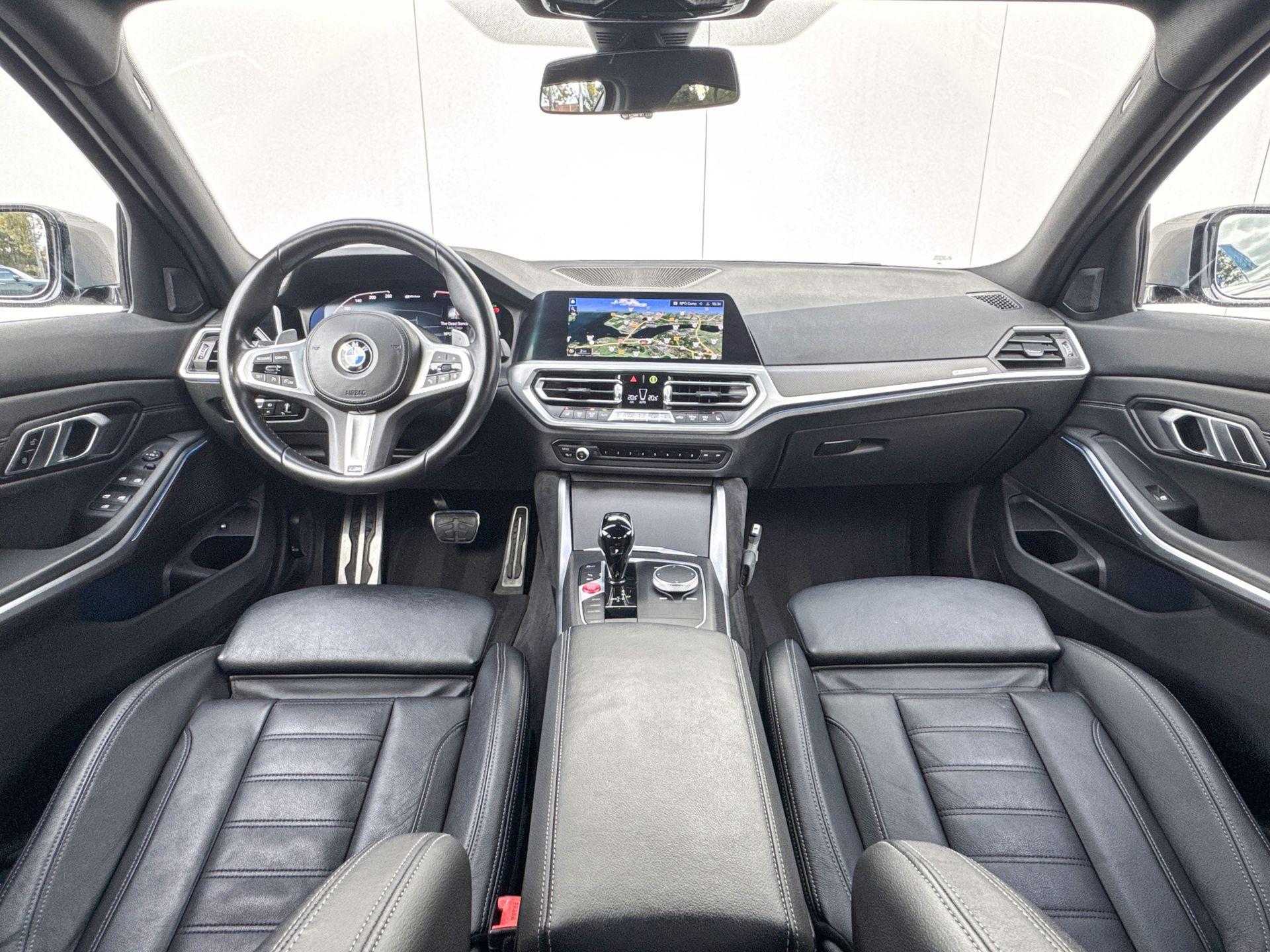 Foto van BMW 330e