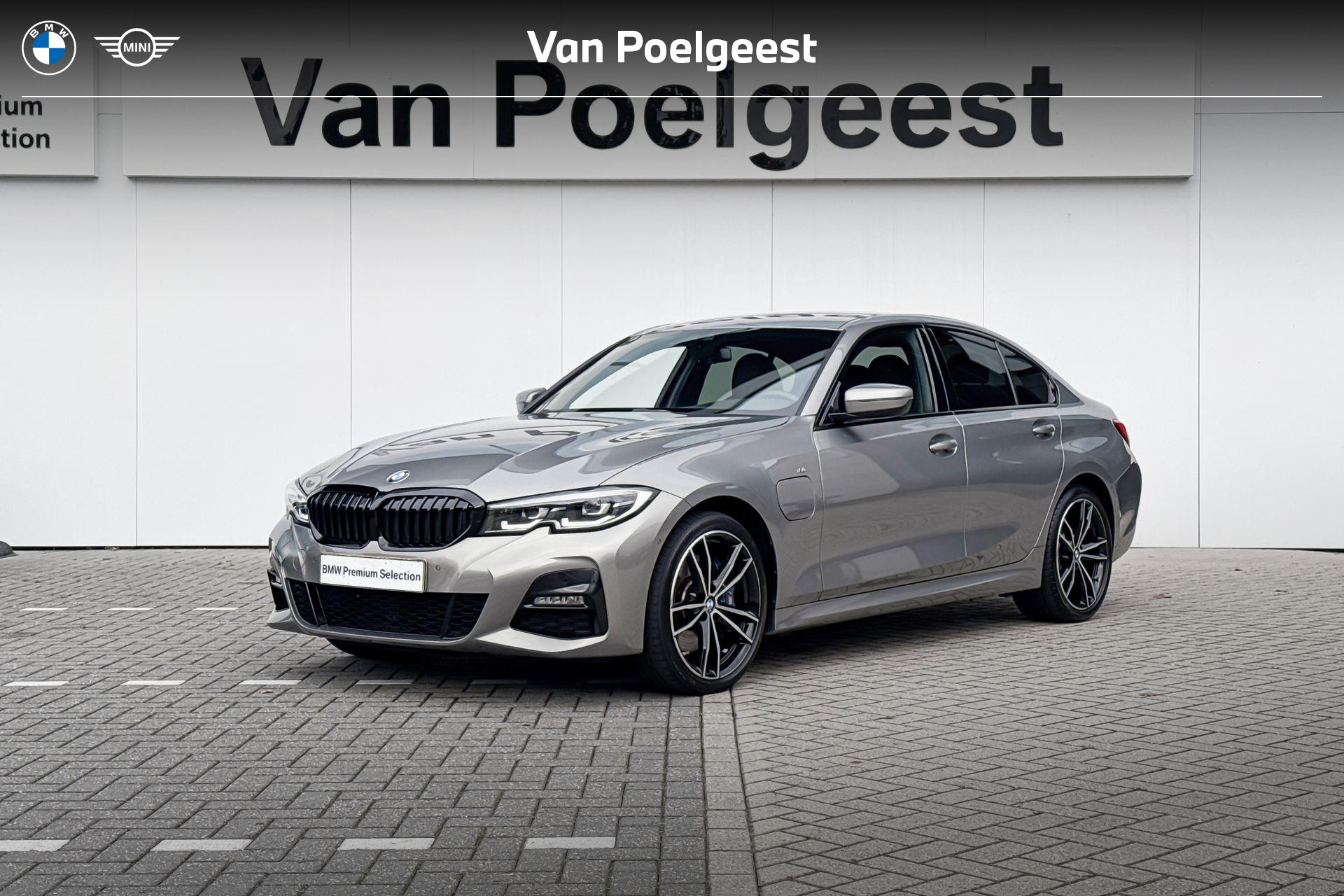 BMW 330e 330e 2021 - voorkant