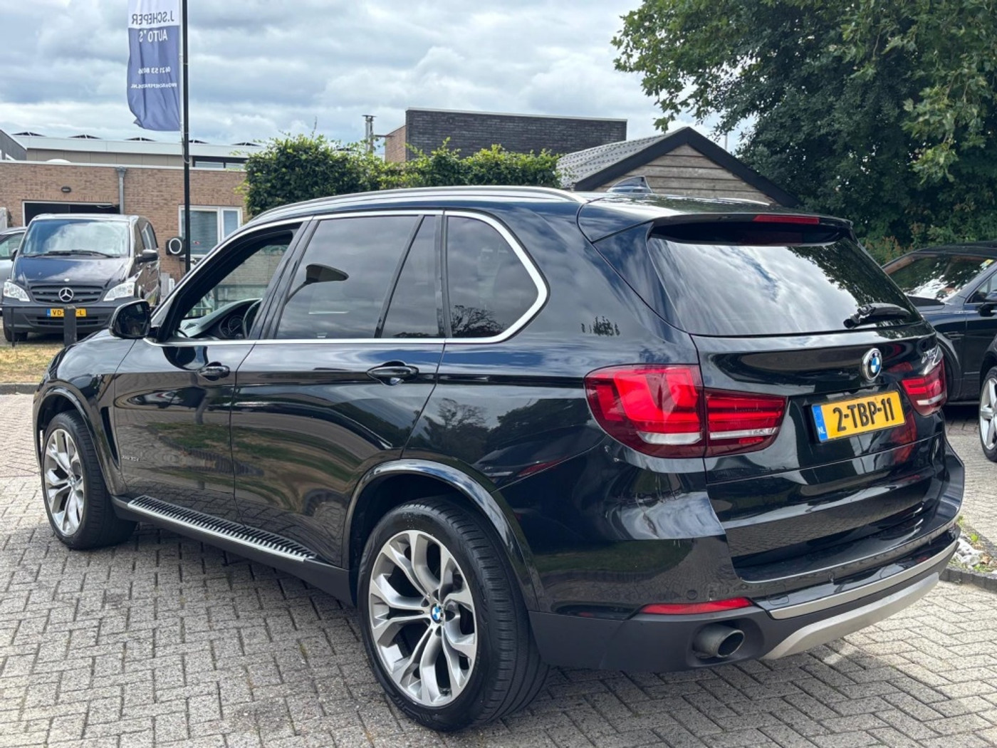 Foto van BMW X5 Xdrive30d