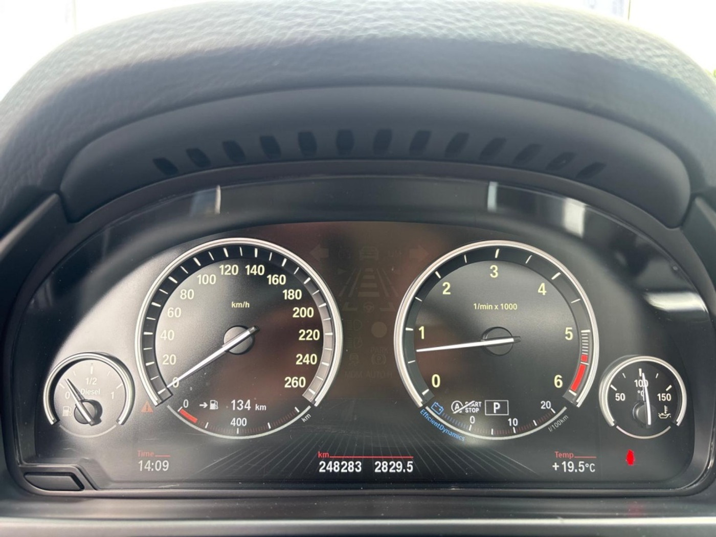 Foto van BMW X5 Xdrive30d