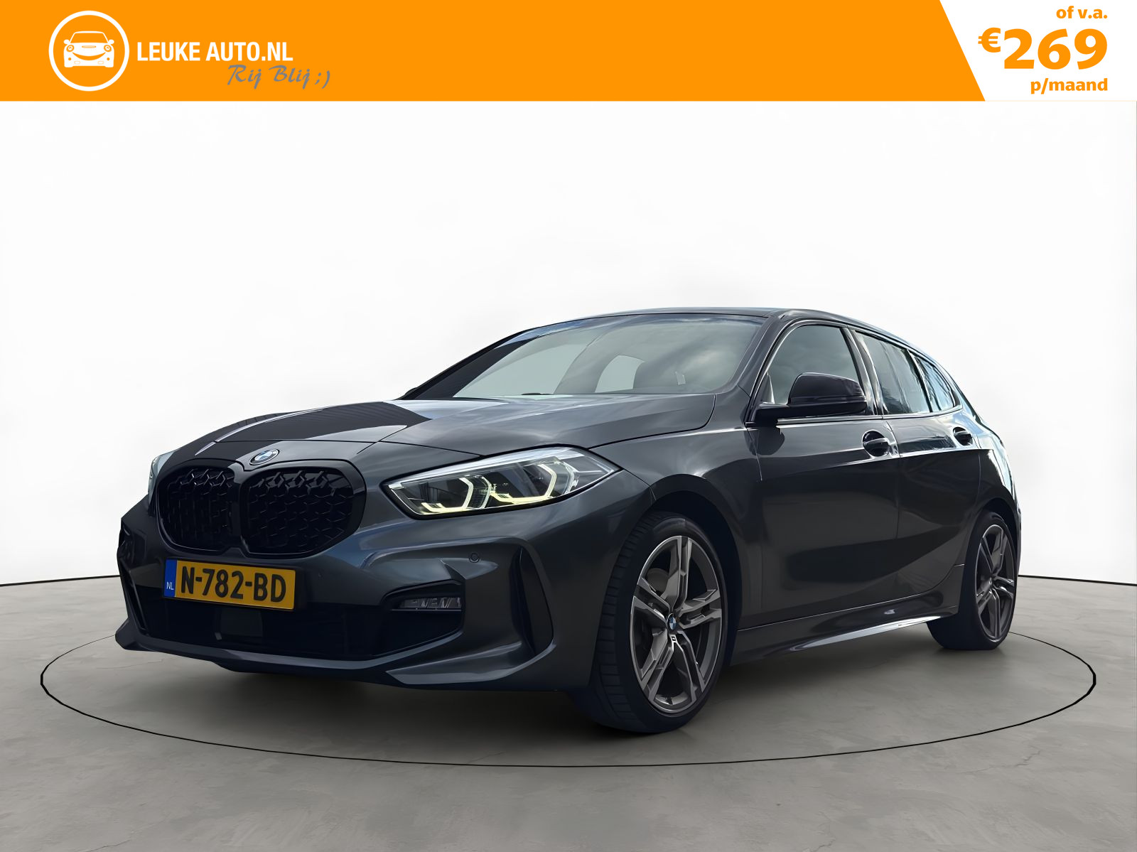 BMW 1-serie 118i Executive Edition 2021 - voorkant
