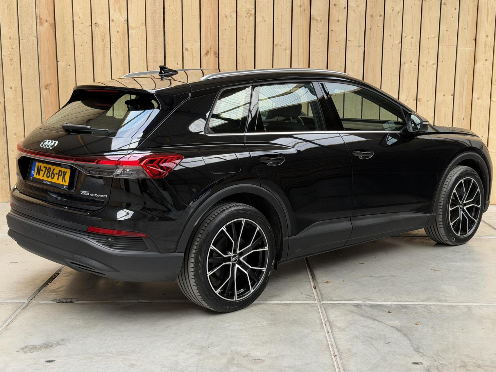 Foto van Audi Q4 35 E-tron