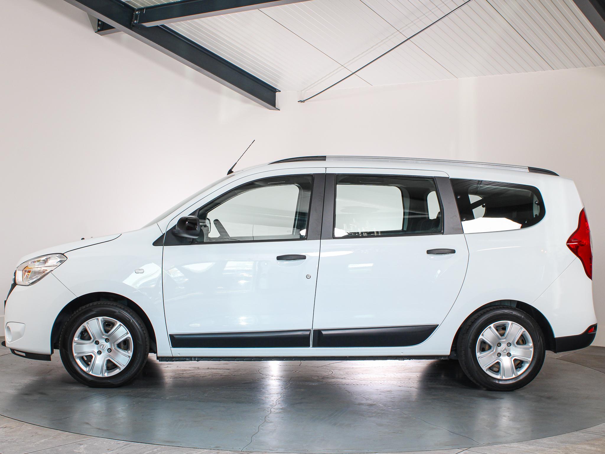 Foto van Dacia Lodgy