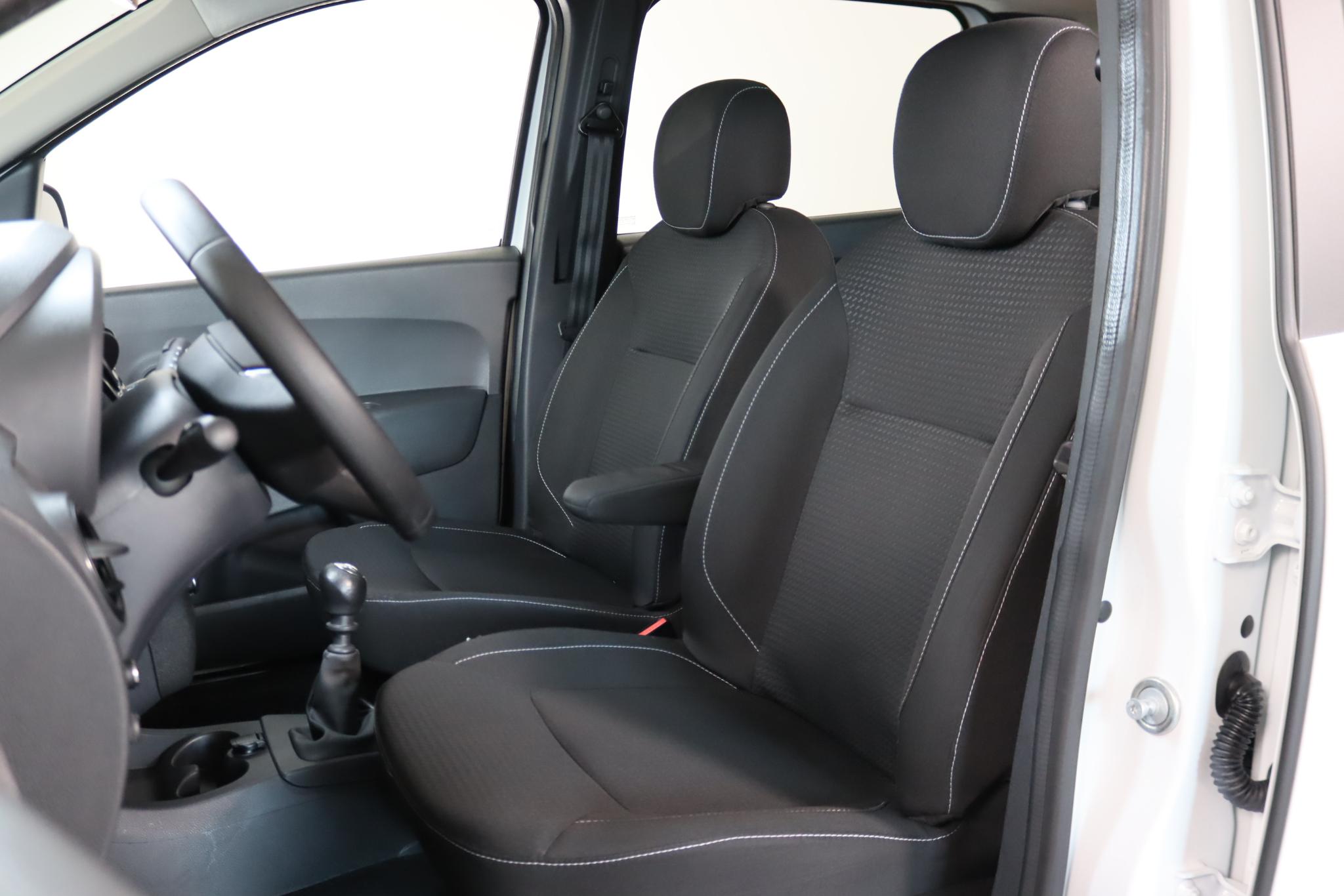 Foto van Dacia Lodgy