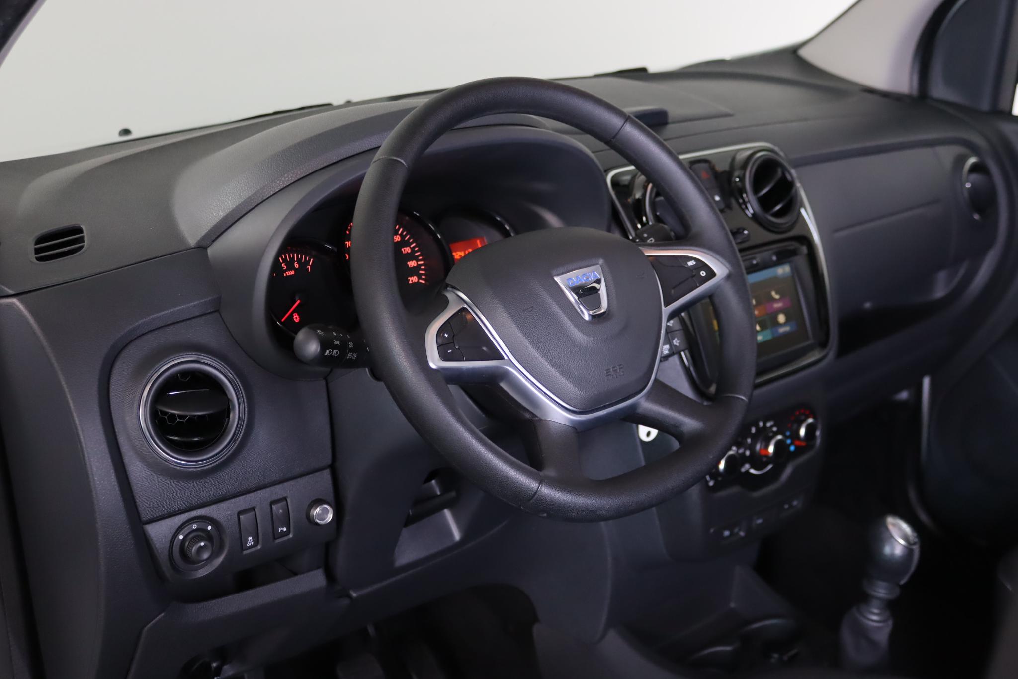 Foto van Dacia Lodgy
