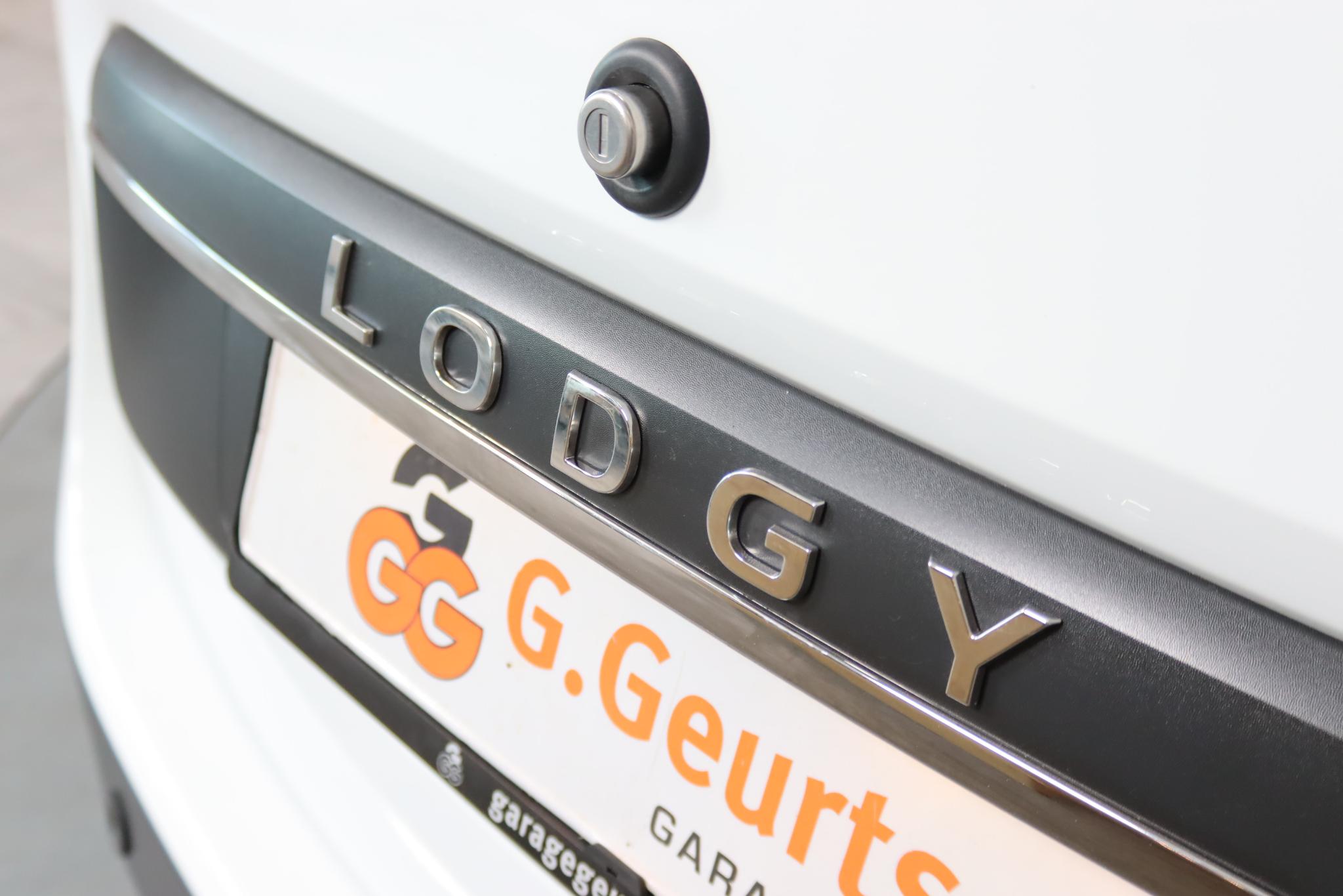 Foto van Dacia Lodgy