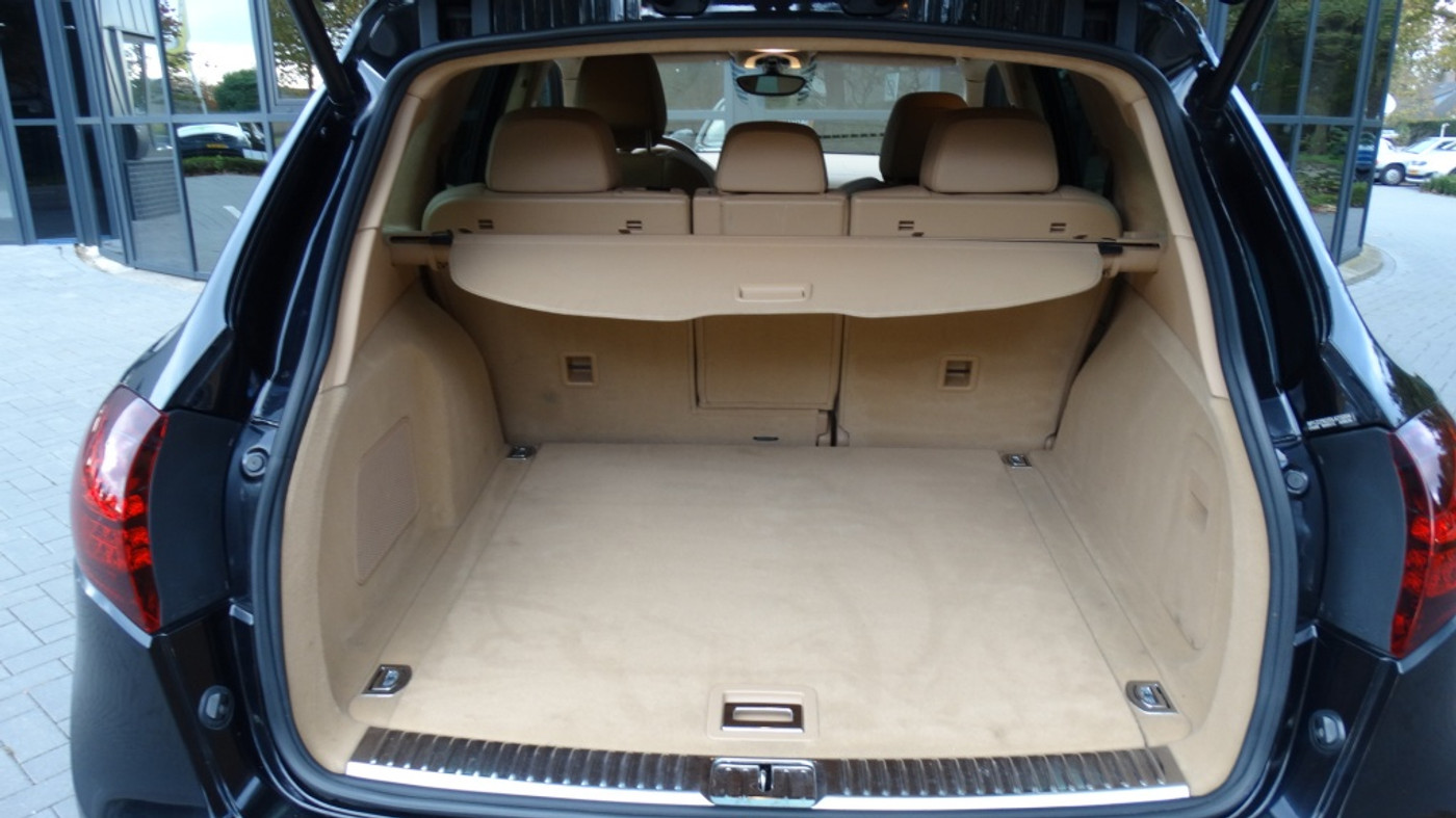 Foto van Porsche Cayenne GTS