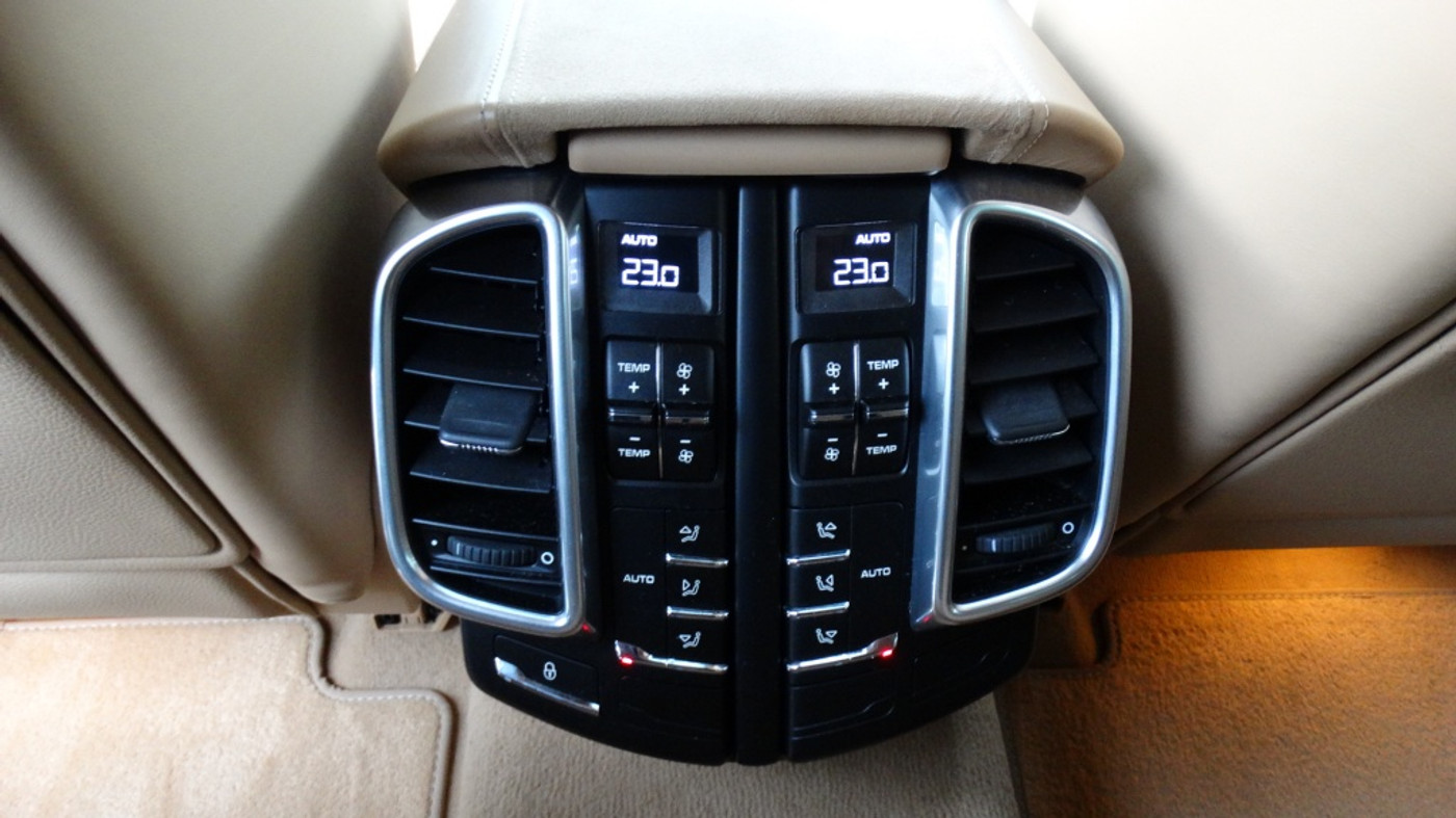 Foto van Porsche Cayenne GTS