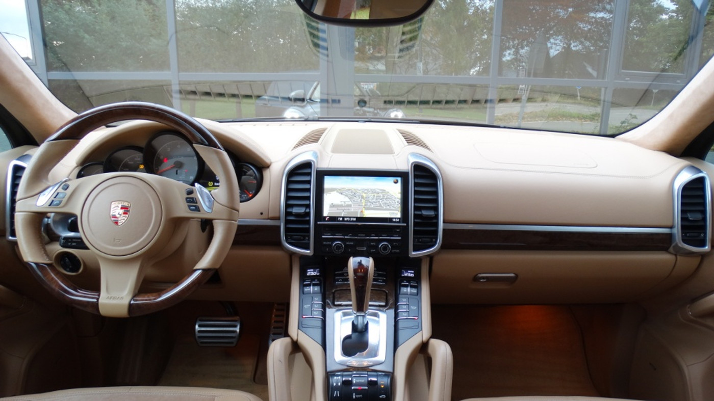 Foto van Porsche Cayenne GTS