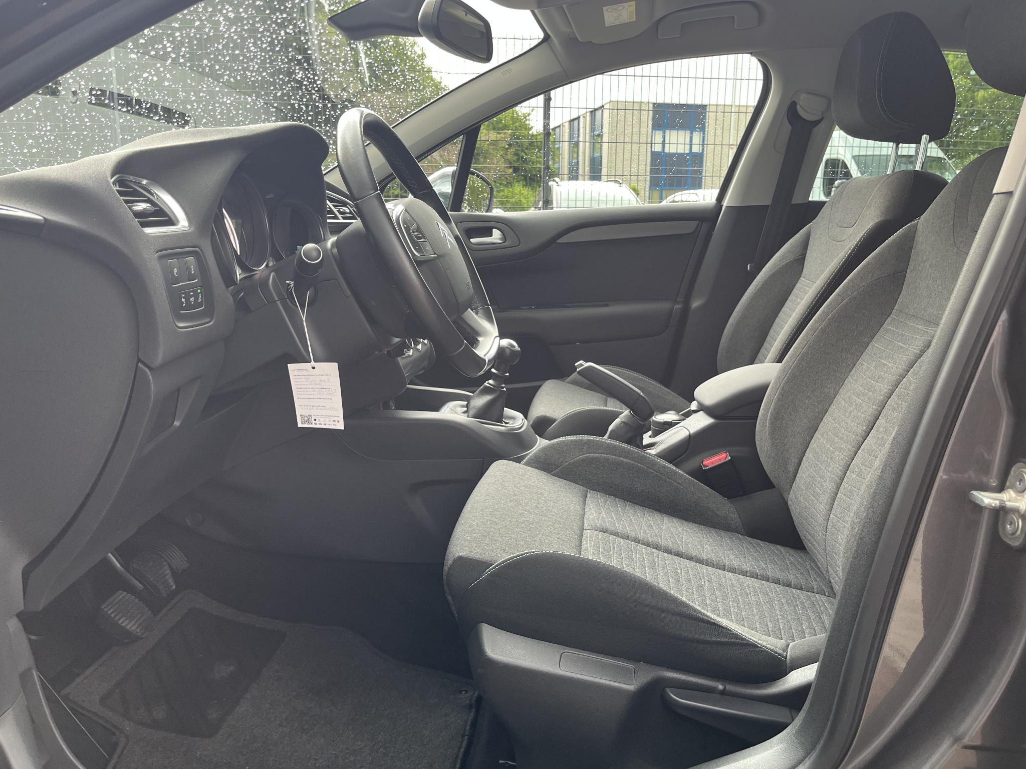 Foto van Citroen C4