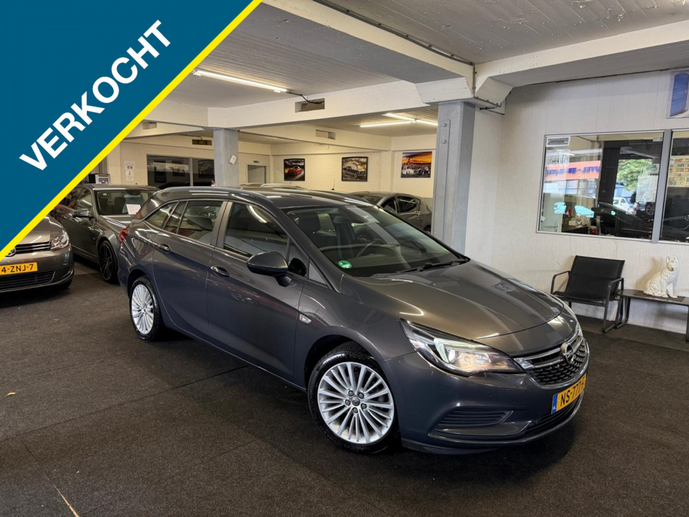 Opel Astra Sports Tourer 1.0 2016*APK*NAVI*LED 2016 - voorkant