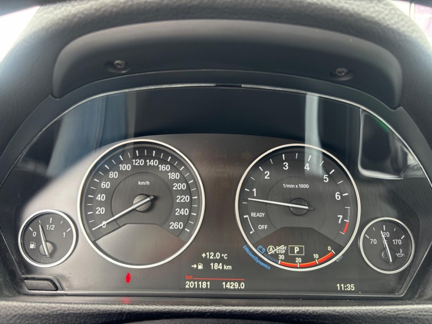 Foto van BMW 320i