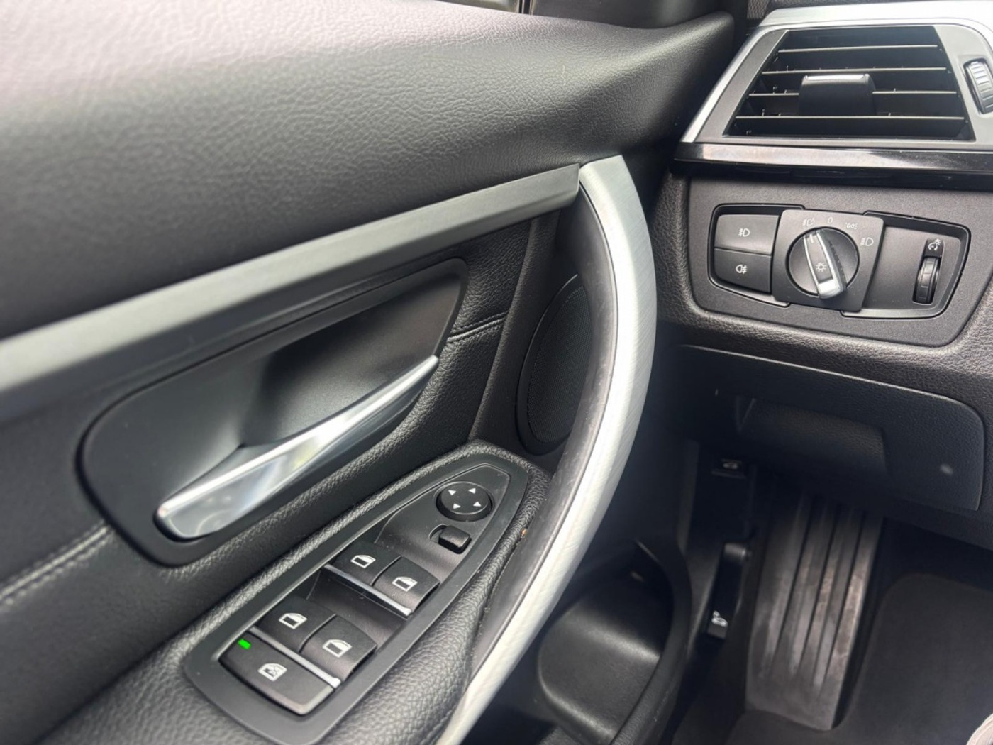 Foto van BMW 320i