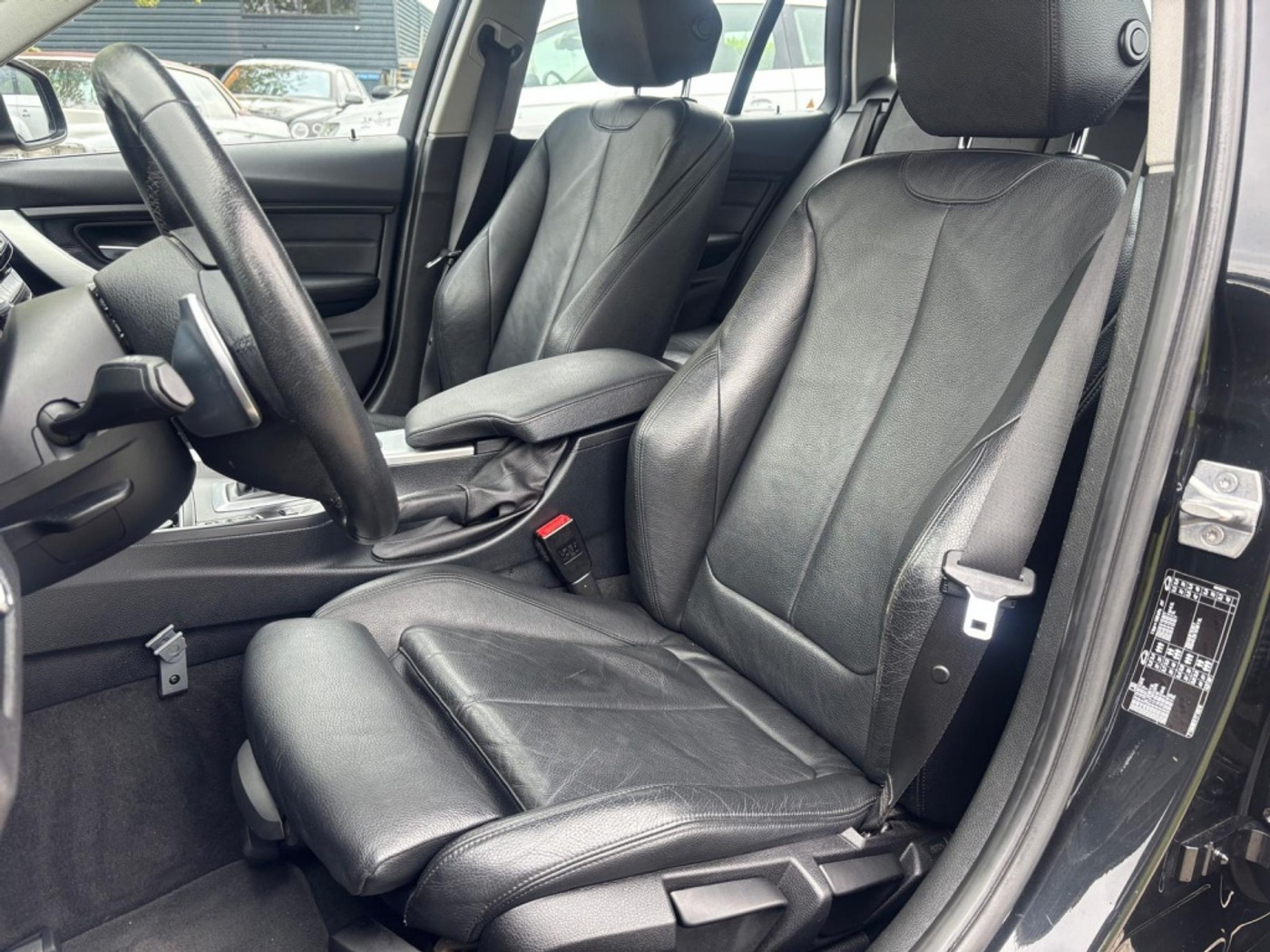Foto van BMW 320i