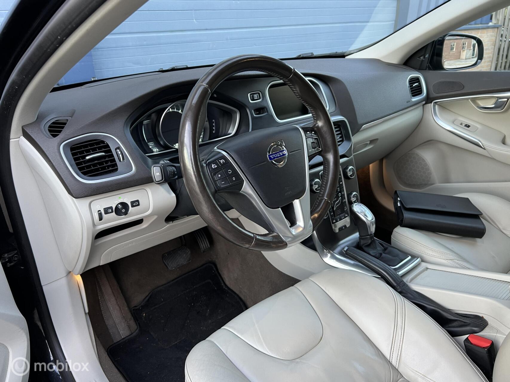Foto van Volvo V40 Cross Country