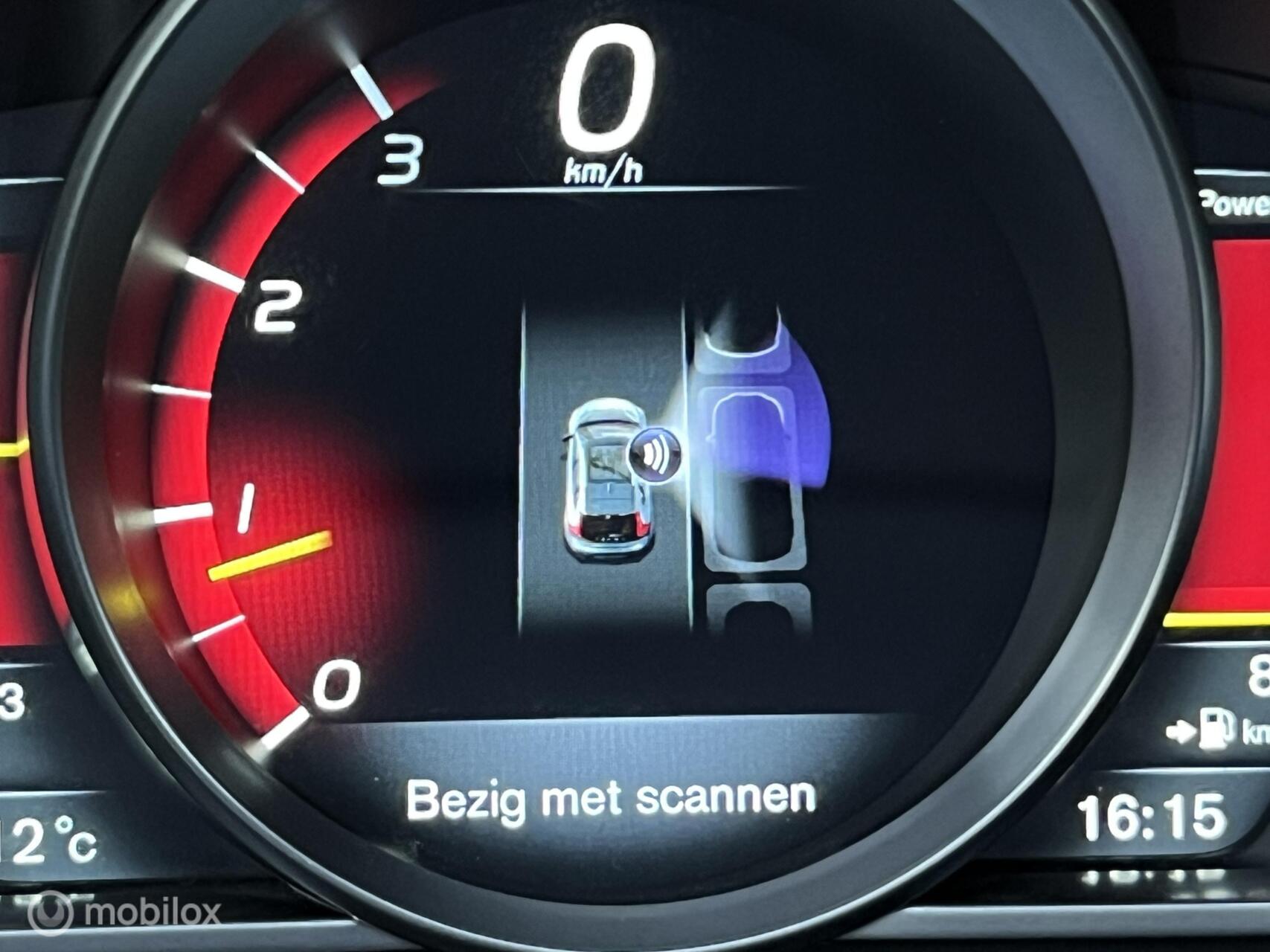 Foto van Volvo V40 Cross Country