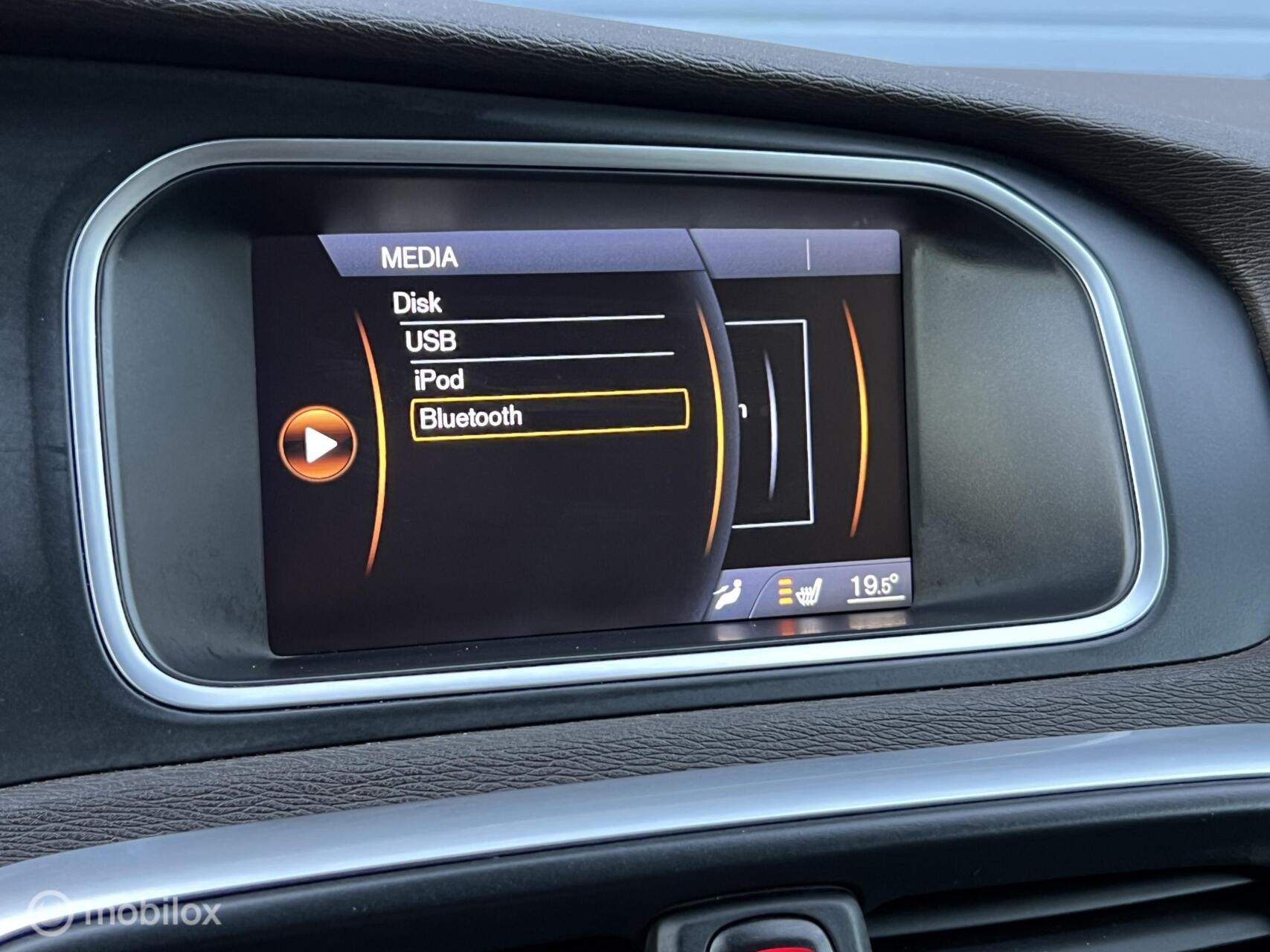 Foto van Volvo V40 Cross Country