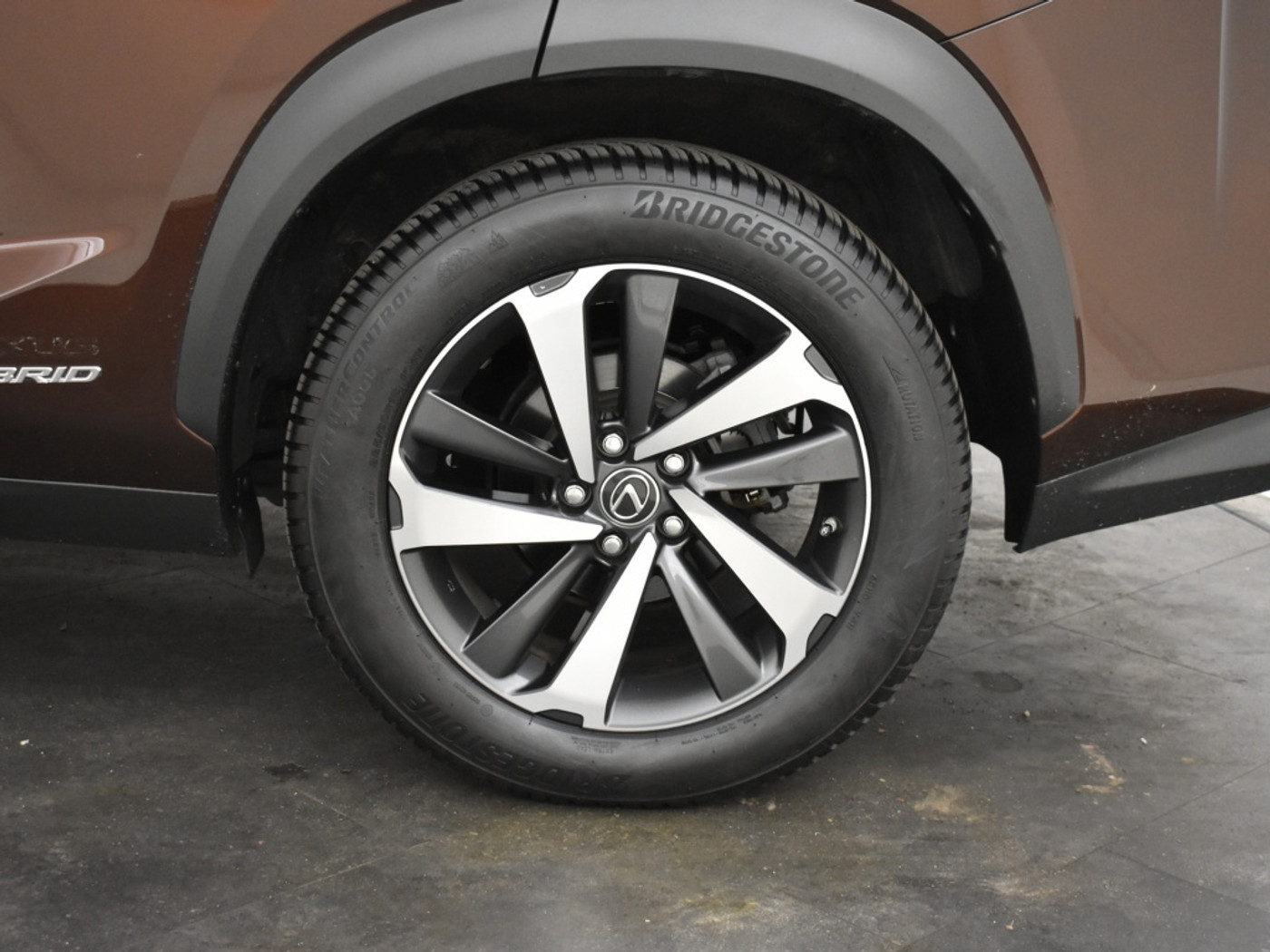 Foto van Lexus Lexus Nx300h