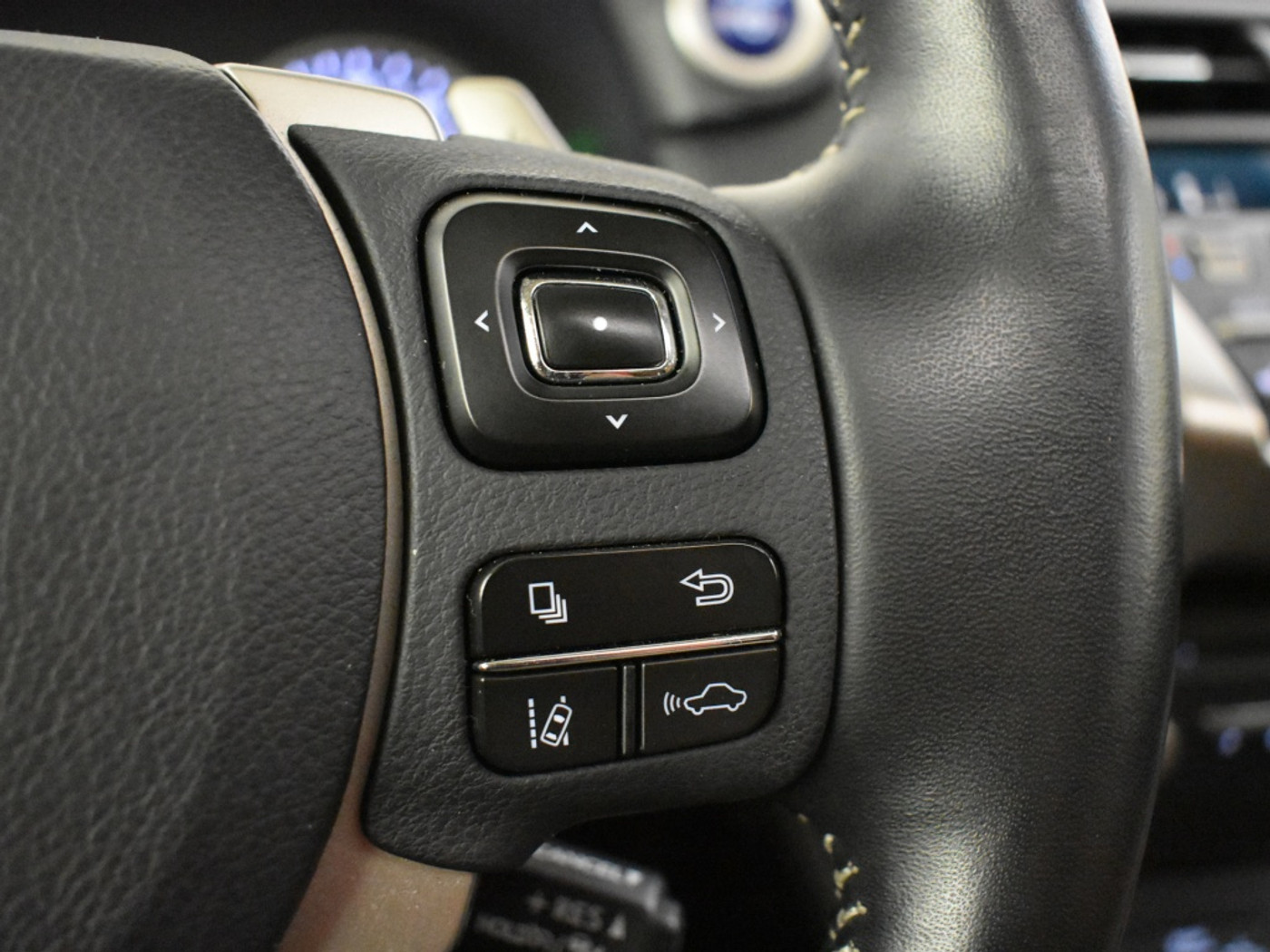 Foto van Lexus Lexus Nx300h
