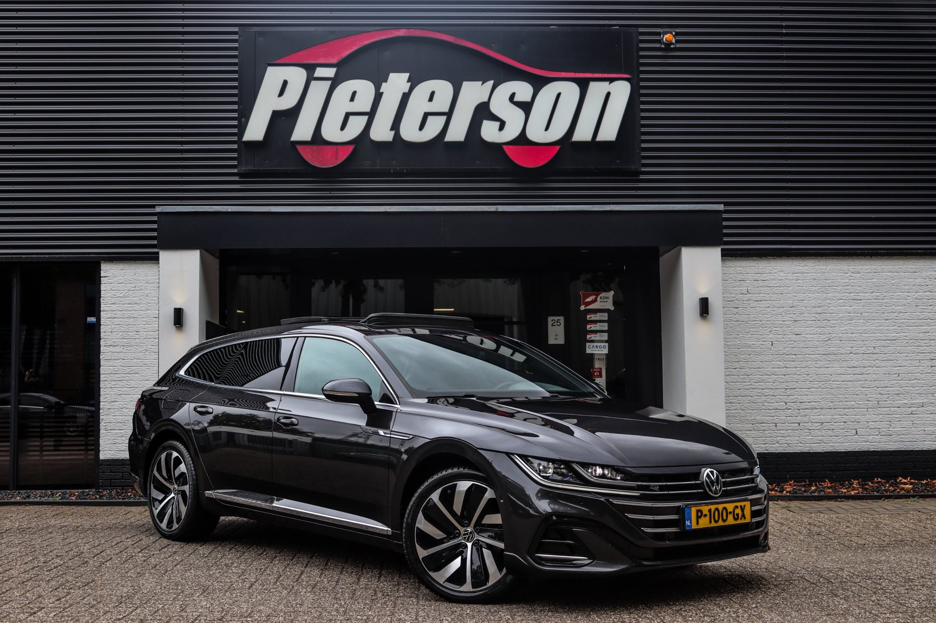 Volkswagen Arteon 1.4 TSI eHybrid R-Line BTW 2021 - voorkant