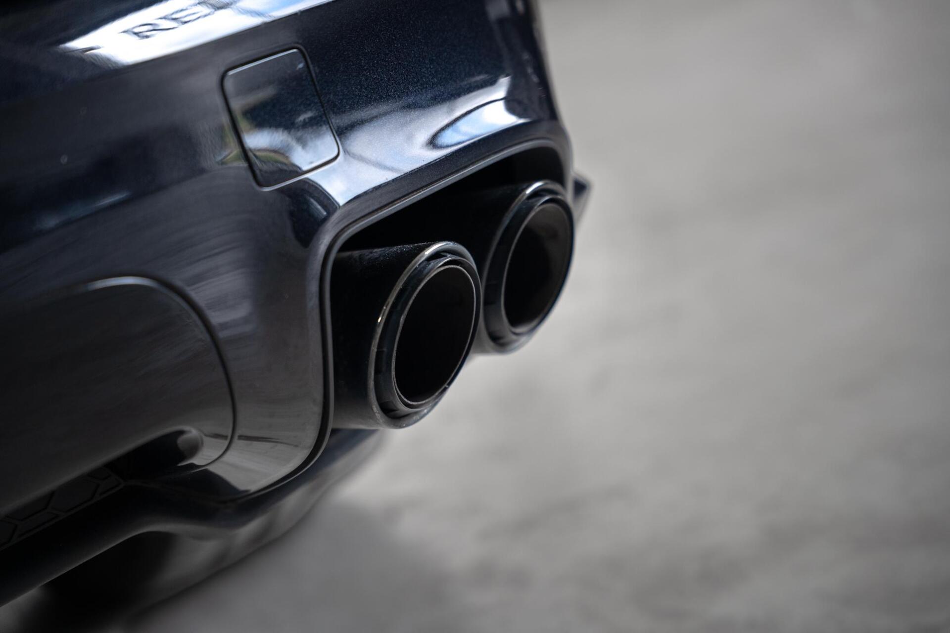 Foto van Porsche Cayenne E-hybrid