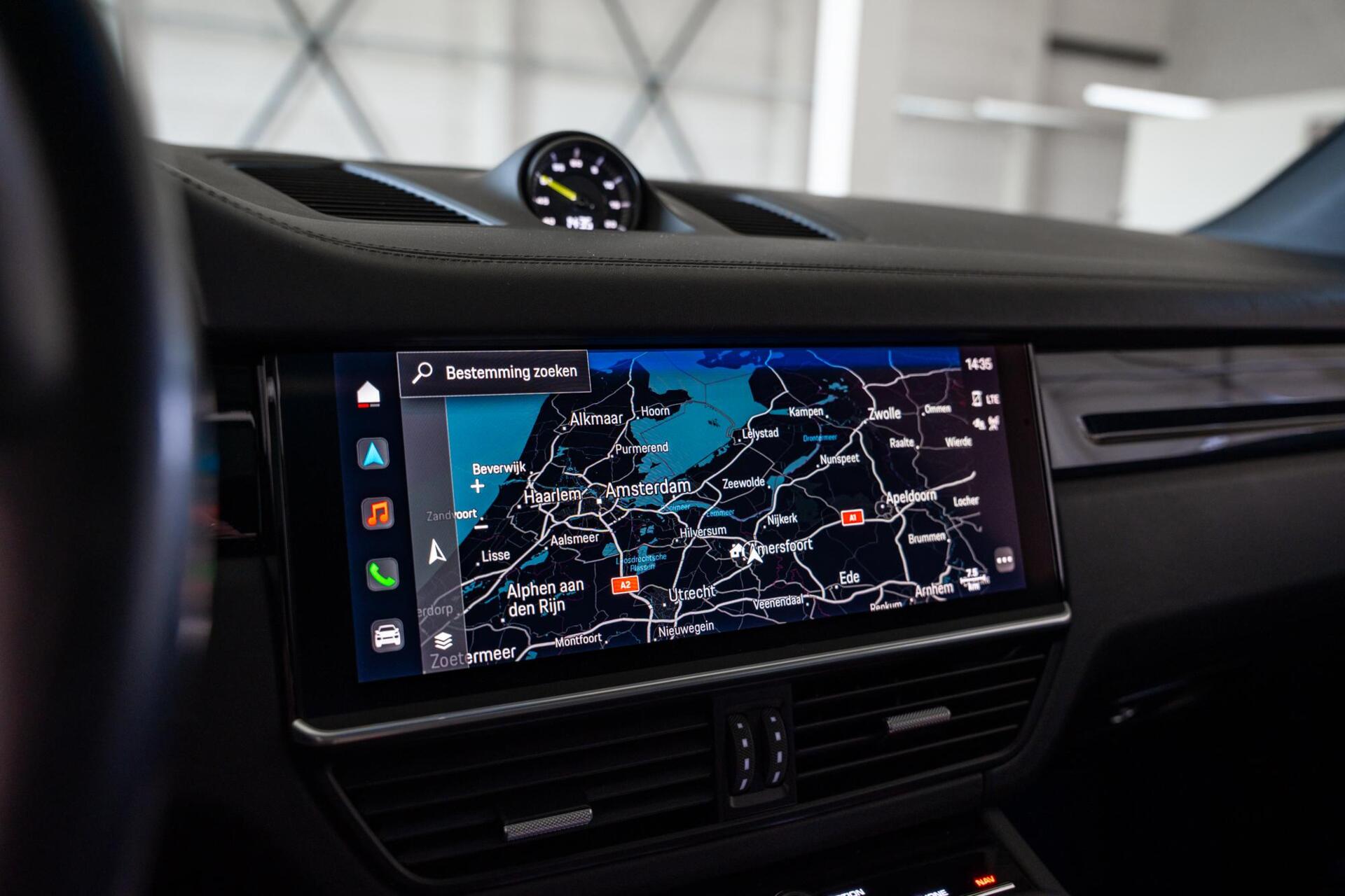 Foto van Porsche Cayenne E-hybrid