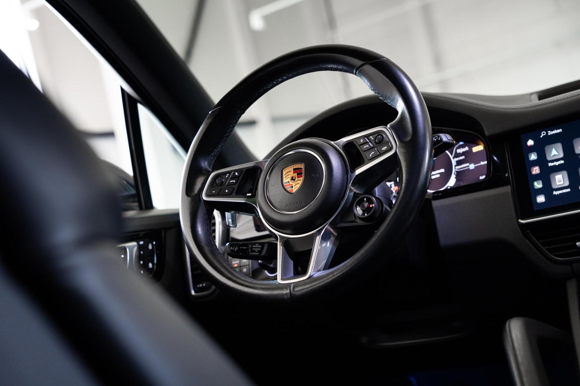 Foto van Porsche Cayenne E-hybrid