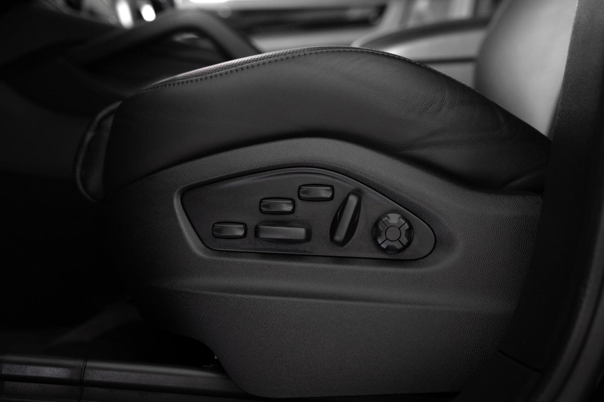 Foto van Porsche Cayenne E-hybrid