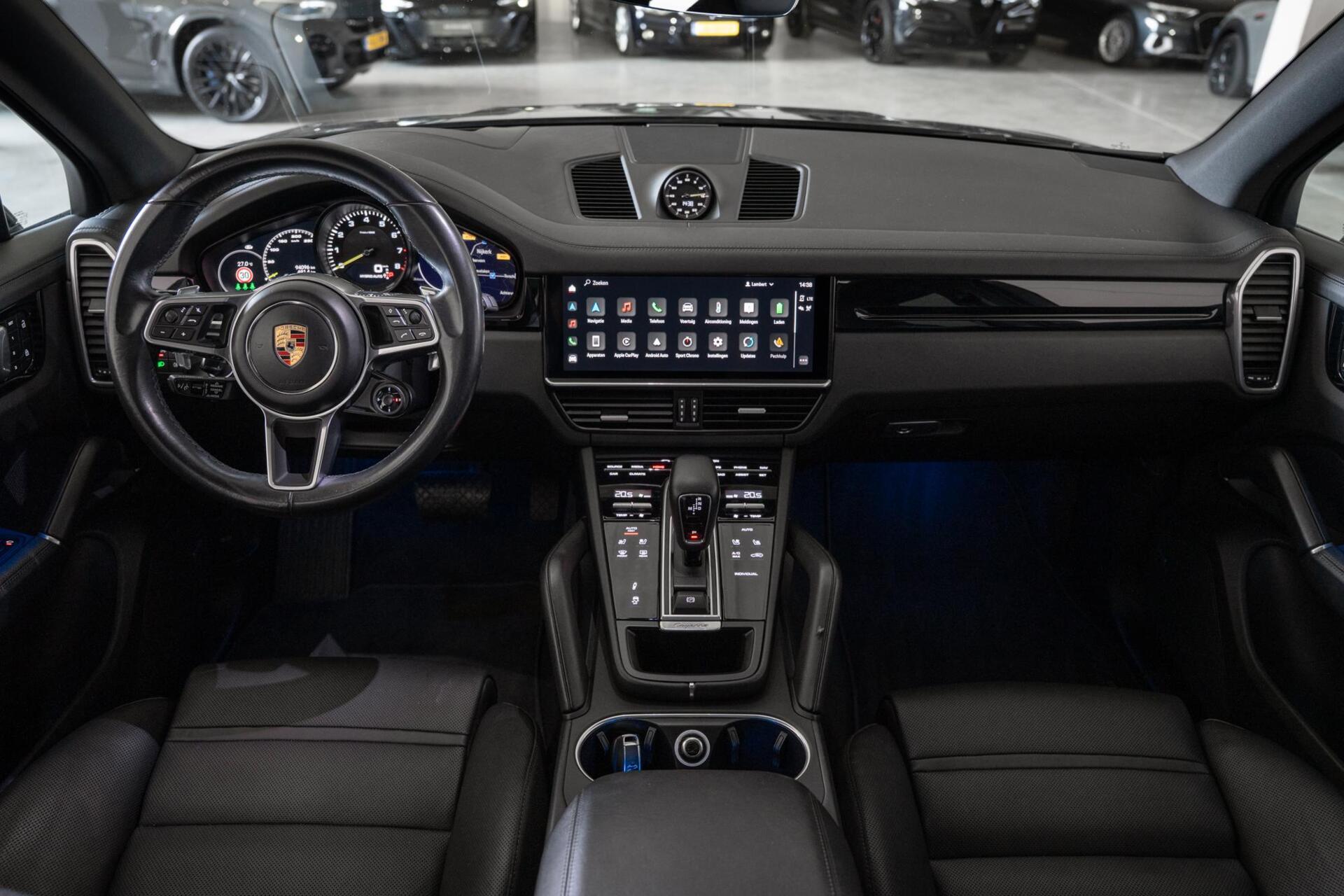 Foto van Porsche Cayenne E-hybrid
