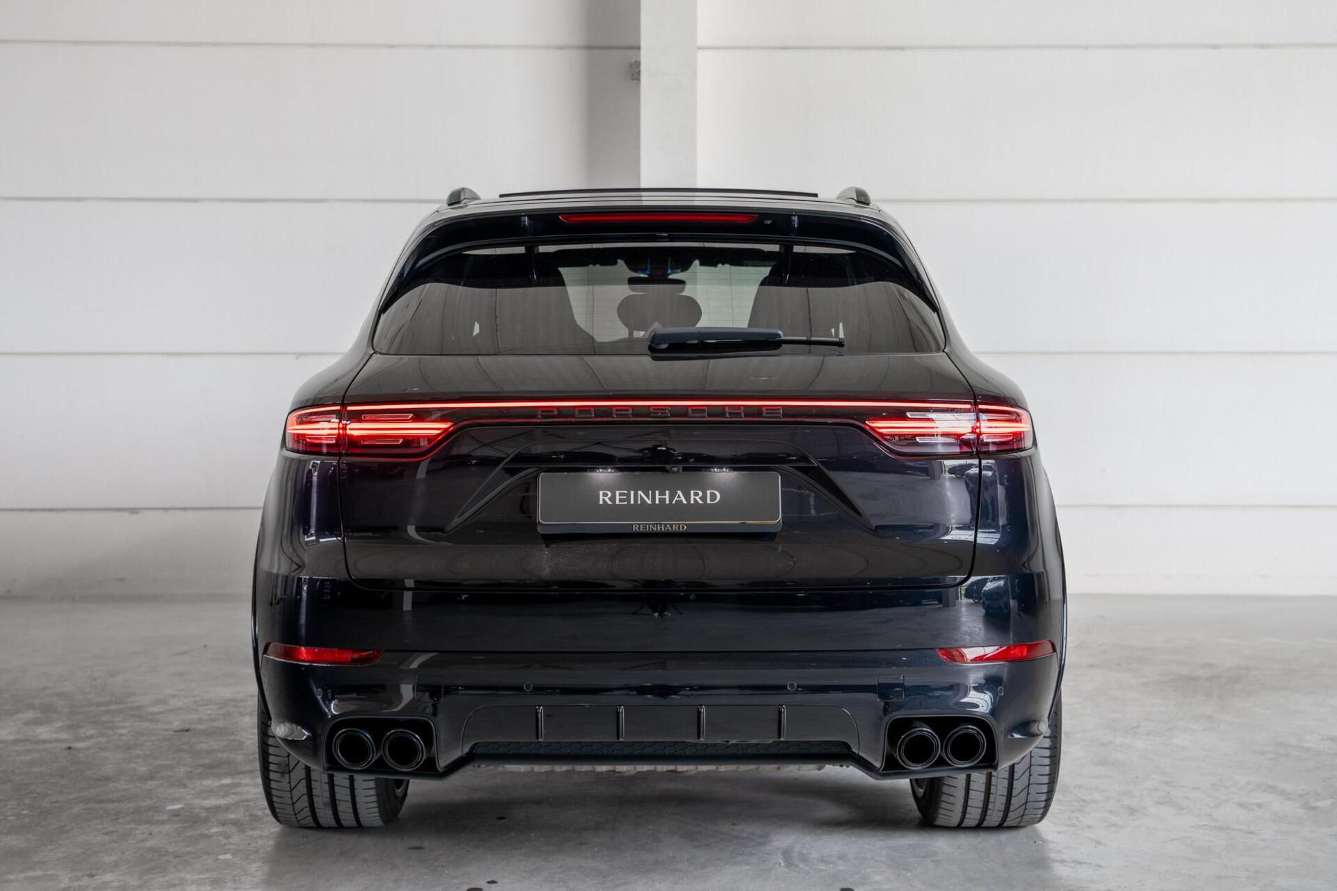 Foto van Porsche Cayenne E-hybrid