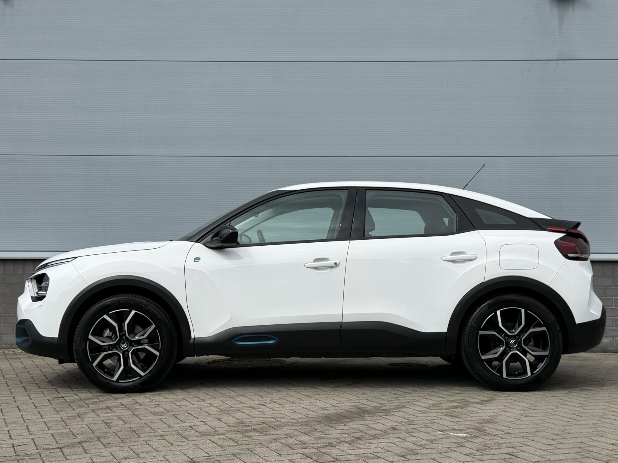 Foto van Citroen E-c4