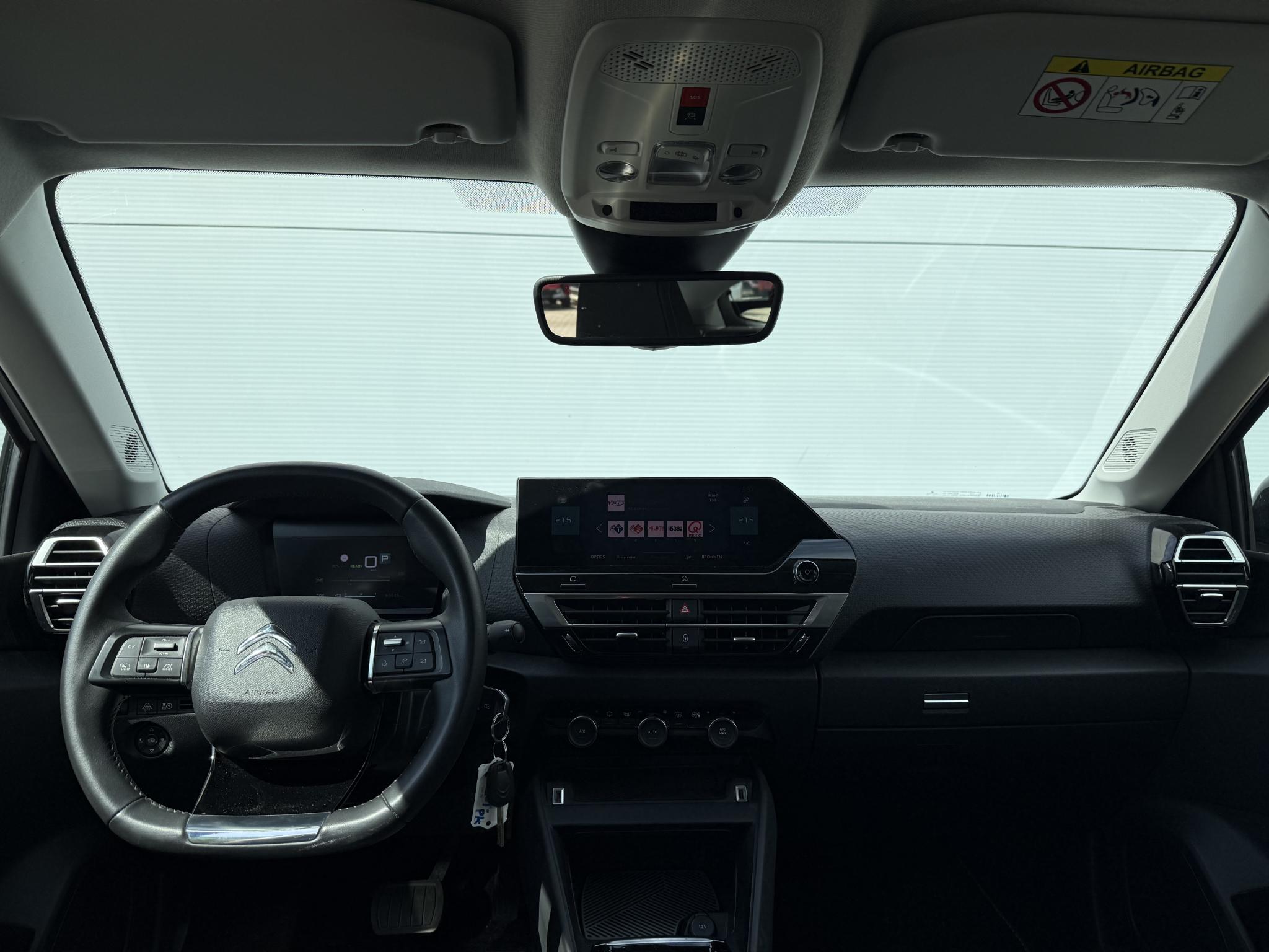 Foto van Citroen E-c4