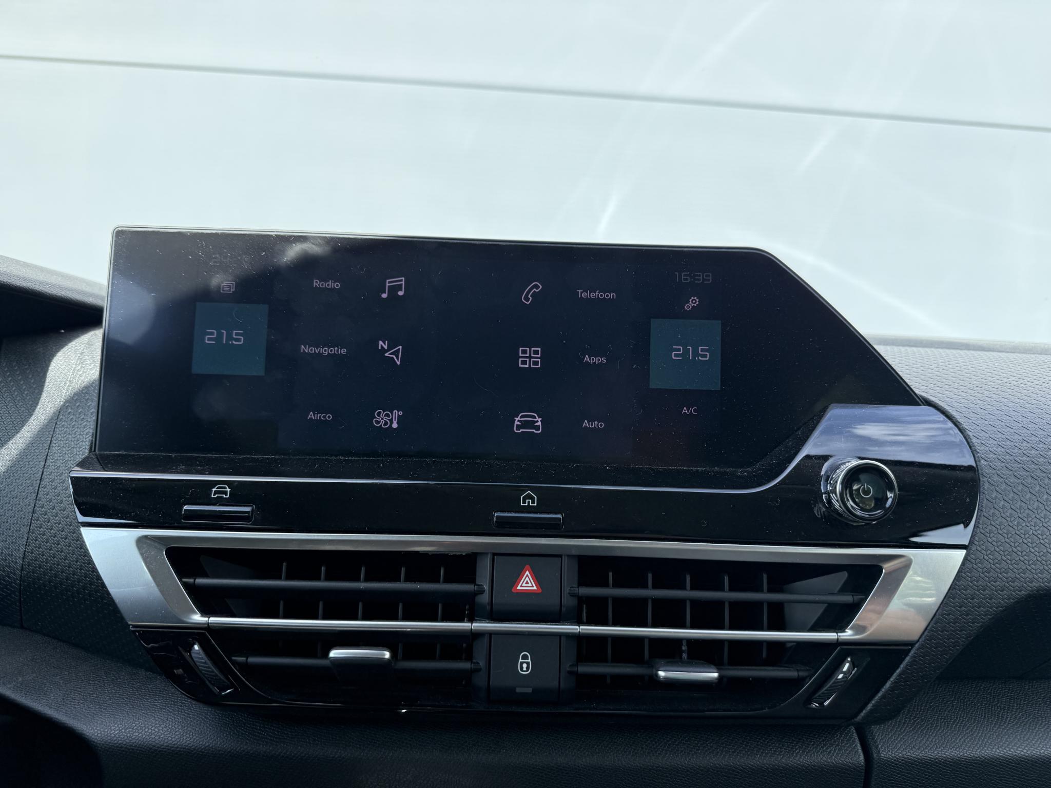 Foto van Citroen E-c4