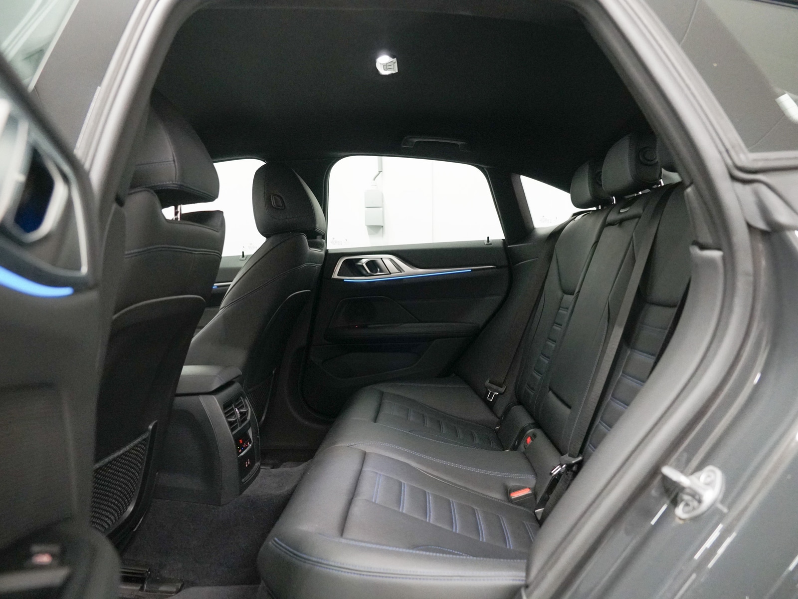 Foto van BMW I4 M50