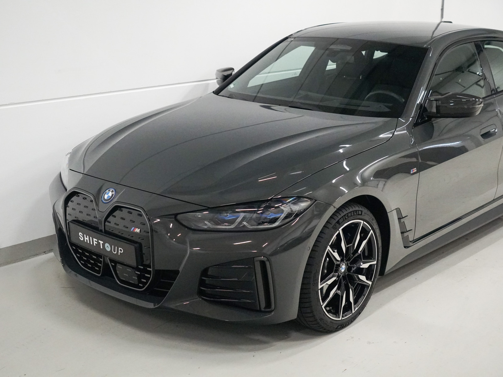 Foto van BMW I4 M50