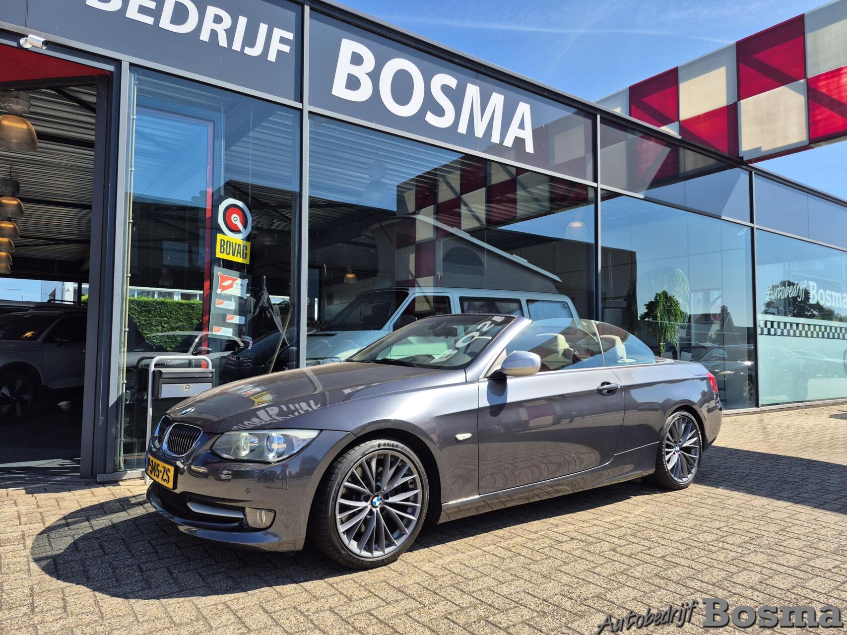 Foto van BMW 325i