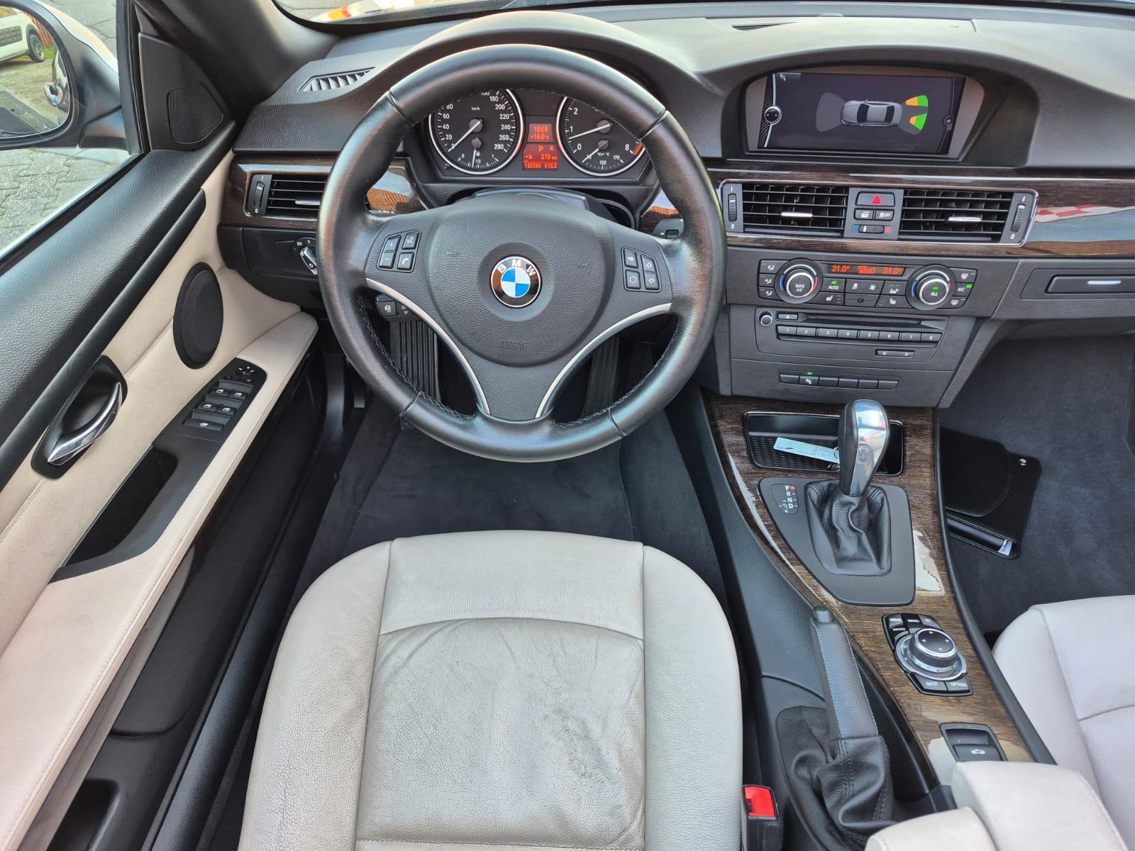 Foto van BMW 325i