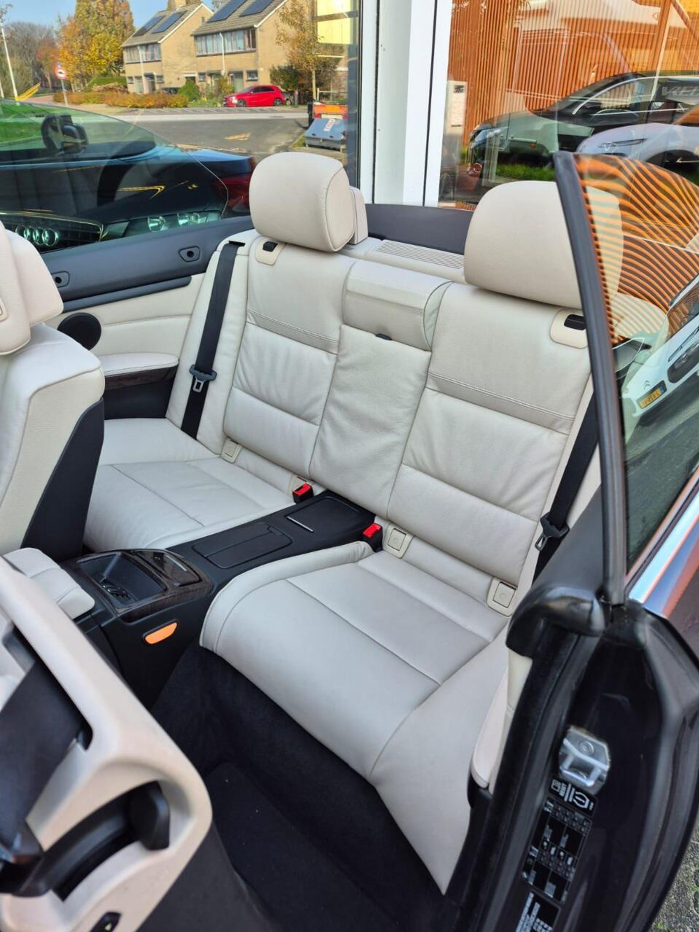Foto van BMW 325i